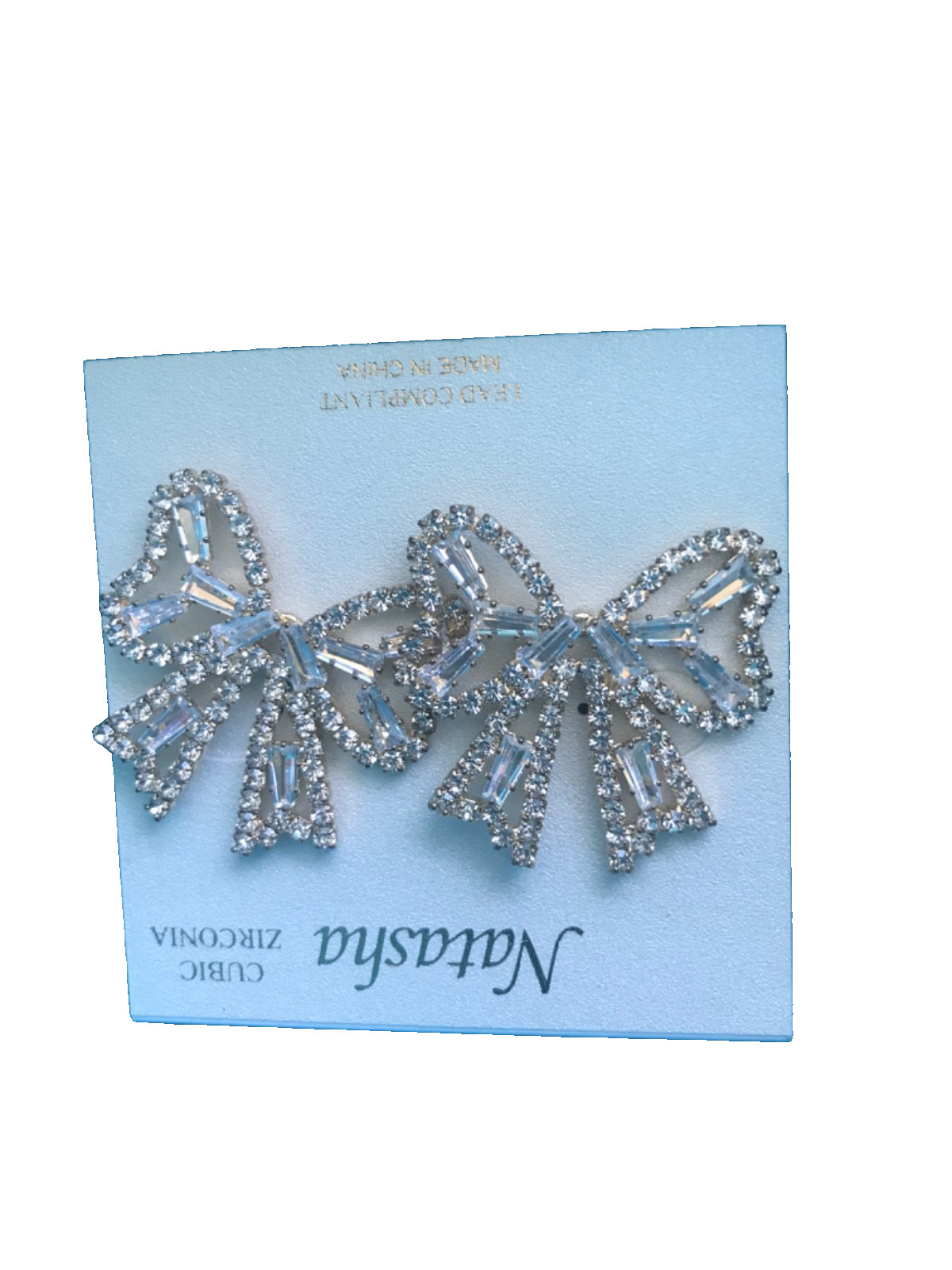 Fashionable earring for any occasion