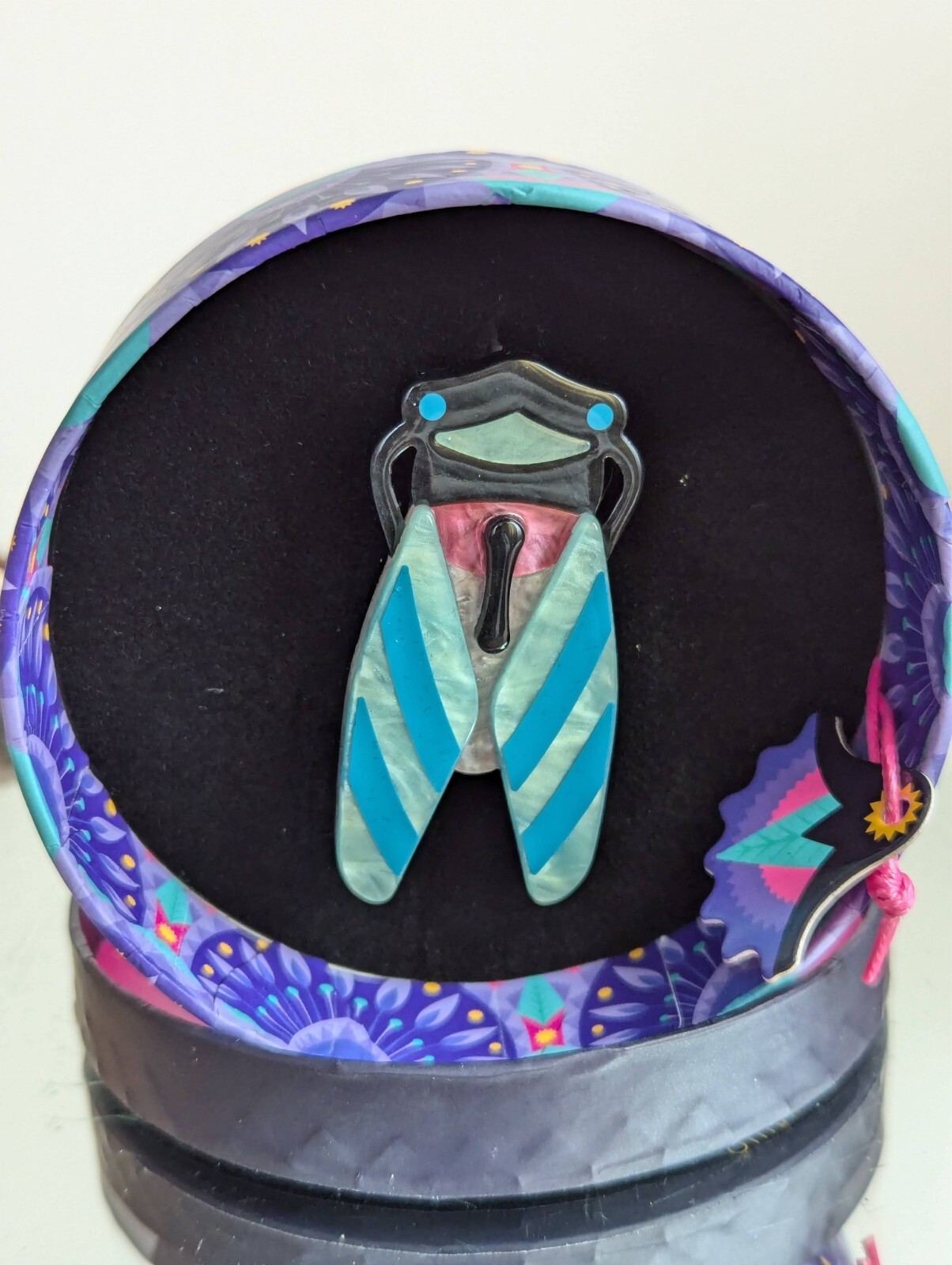 Erstwilder Deco Cicada Bug Resin Brooch-Untamed Elegance 2024 NWT