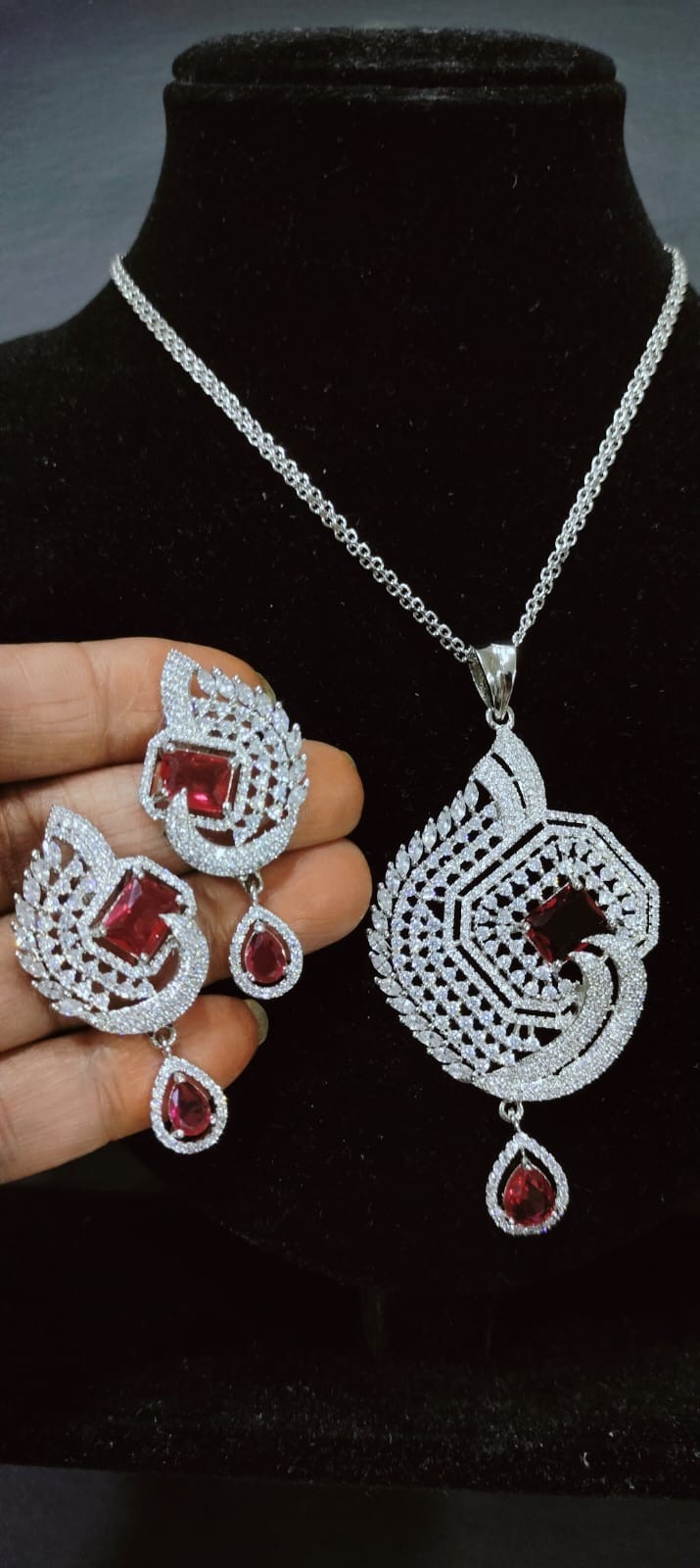 Exclusive High-Quality Chain Set with Pendant & Earrings | E – Handmade in India