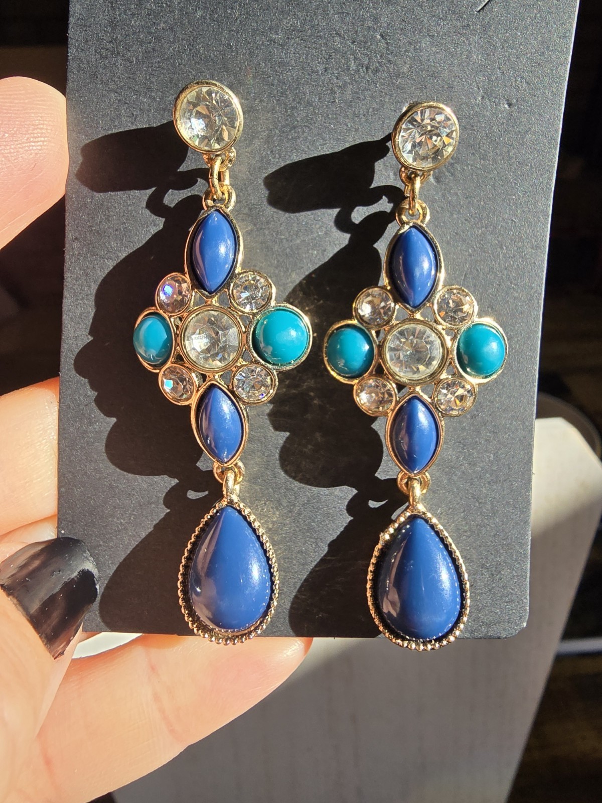 Avon Earrings Blue Teal Rhinestone