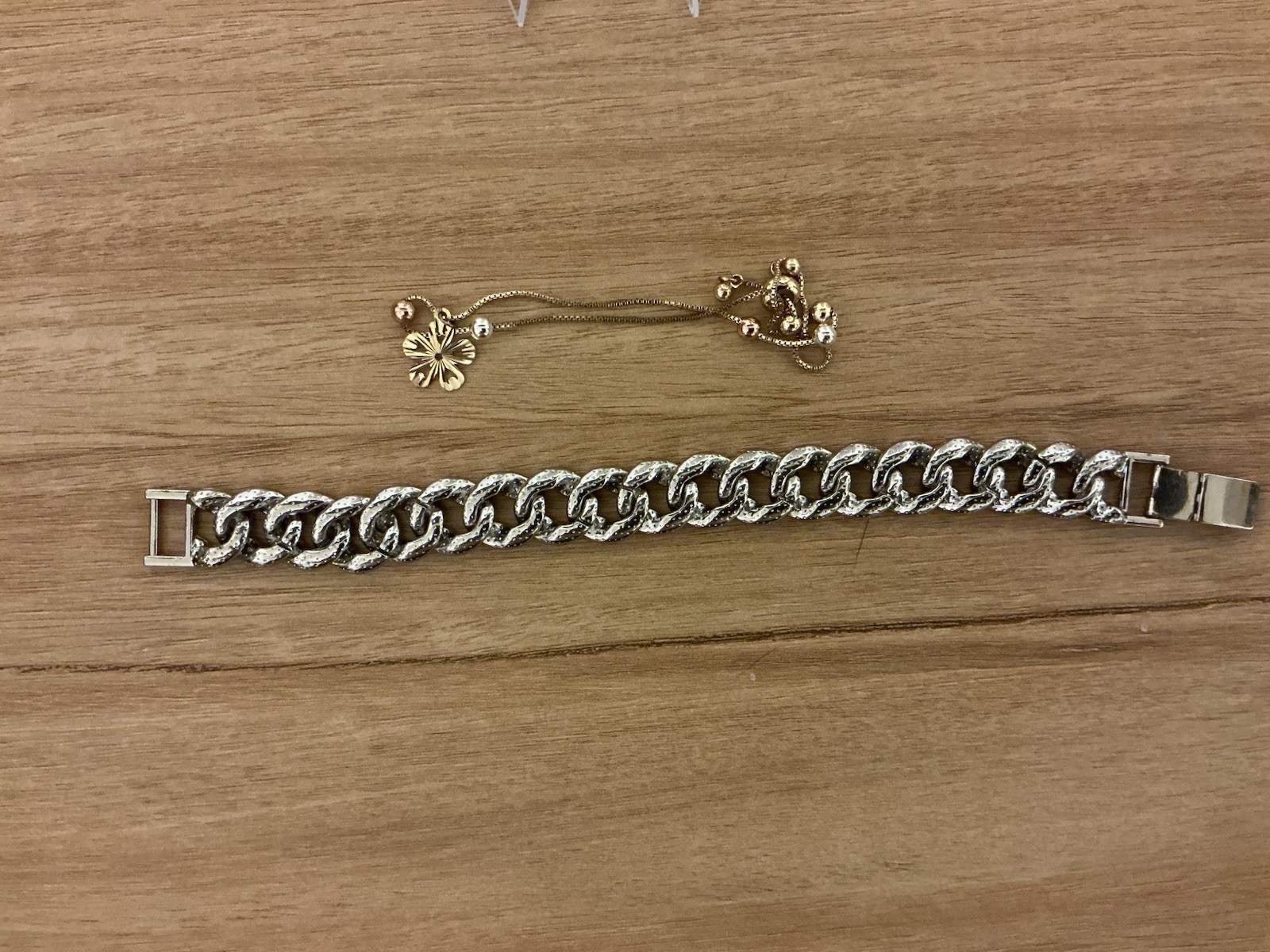 Silver Tone Curb Chain Link Bracelet, Chain Style, Box Clasp Closure