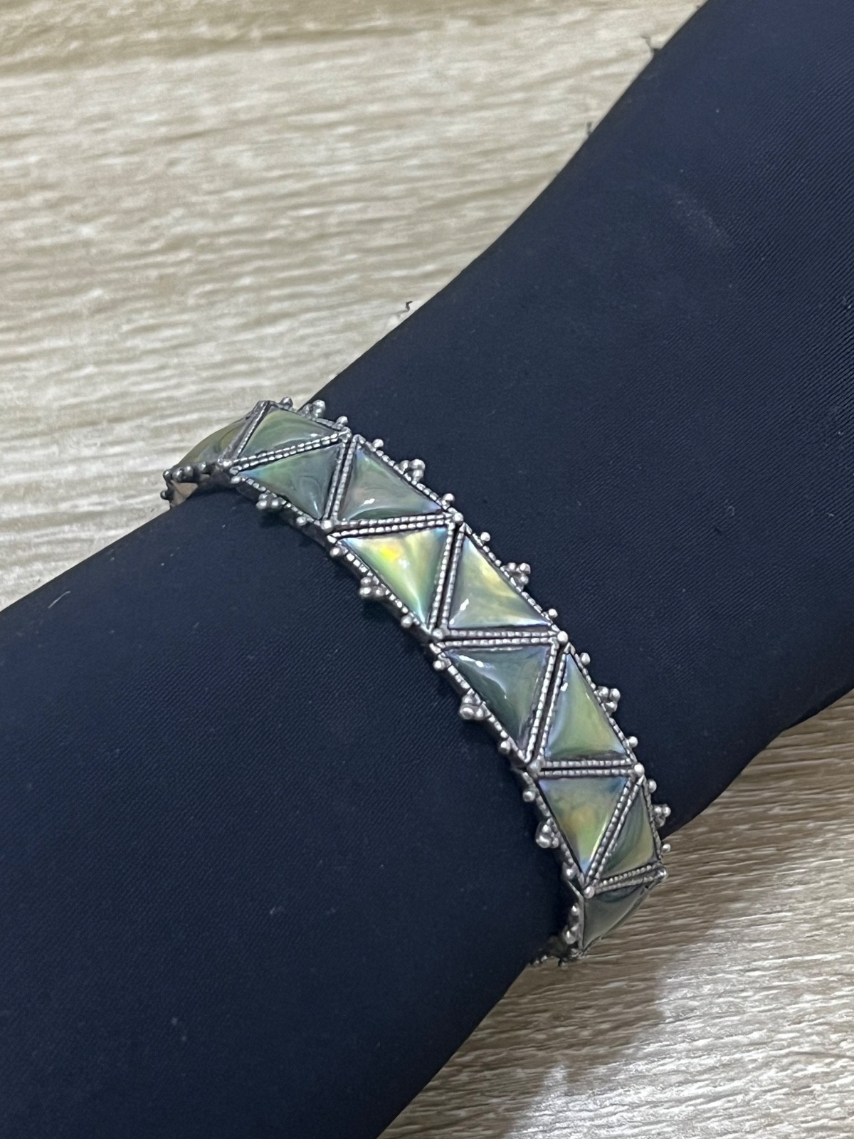 Vintage Silver Tone Geometric Triangle Link Bracelet Iridescent Fashion Jewelry