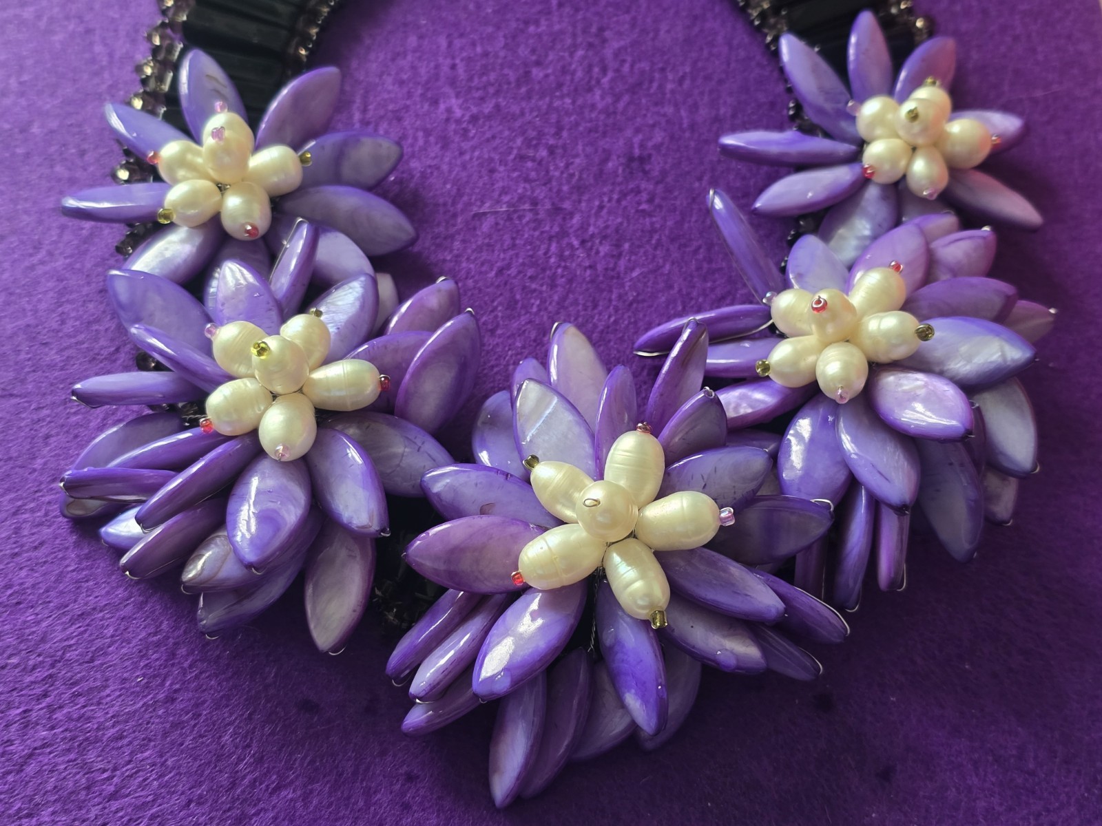 Necklace Butler&Wilson Flowers Chunky Gems Signed Branded Jewellery Fashion Chic