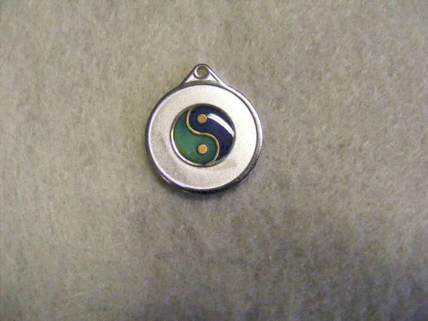 YIN YANG COLOR CHANGING CHARM ZINC BASED ALLOY WITH JUMP RING