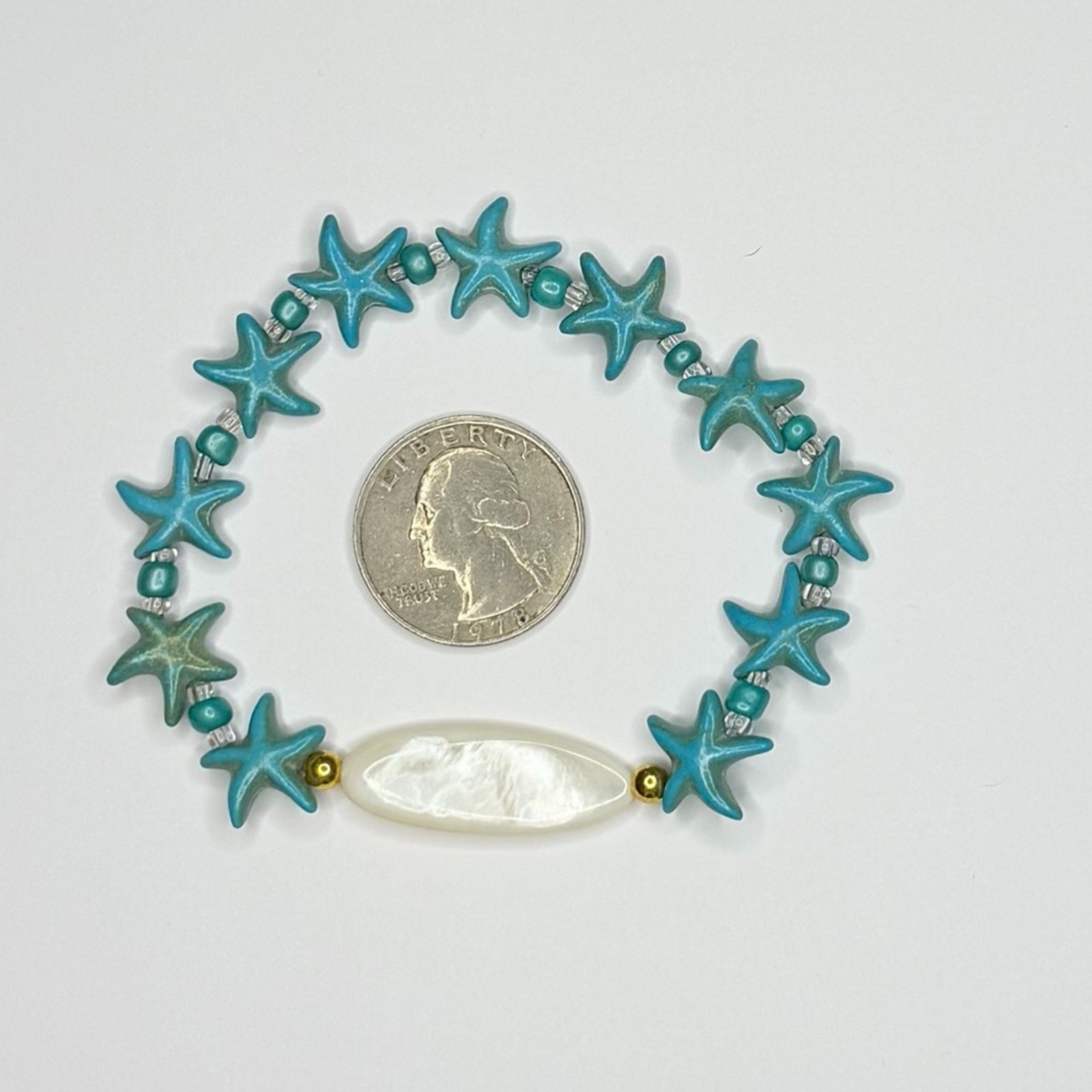 Mother of Pearl with dyed howlite starfish bracelet handmade stretchy 7 inch