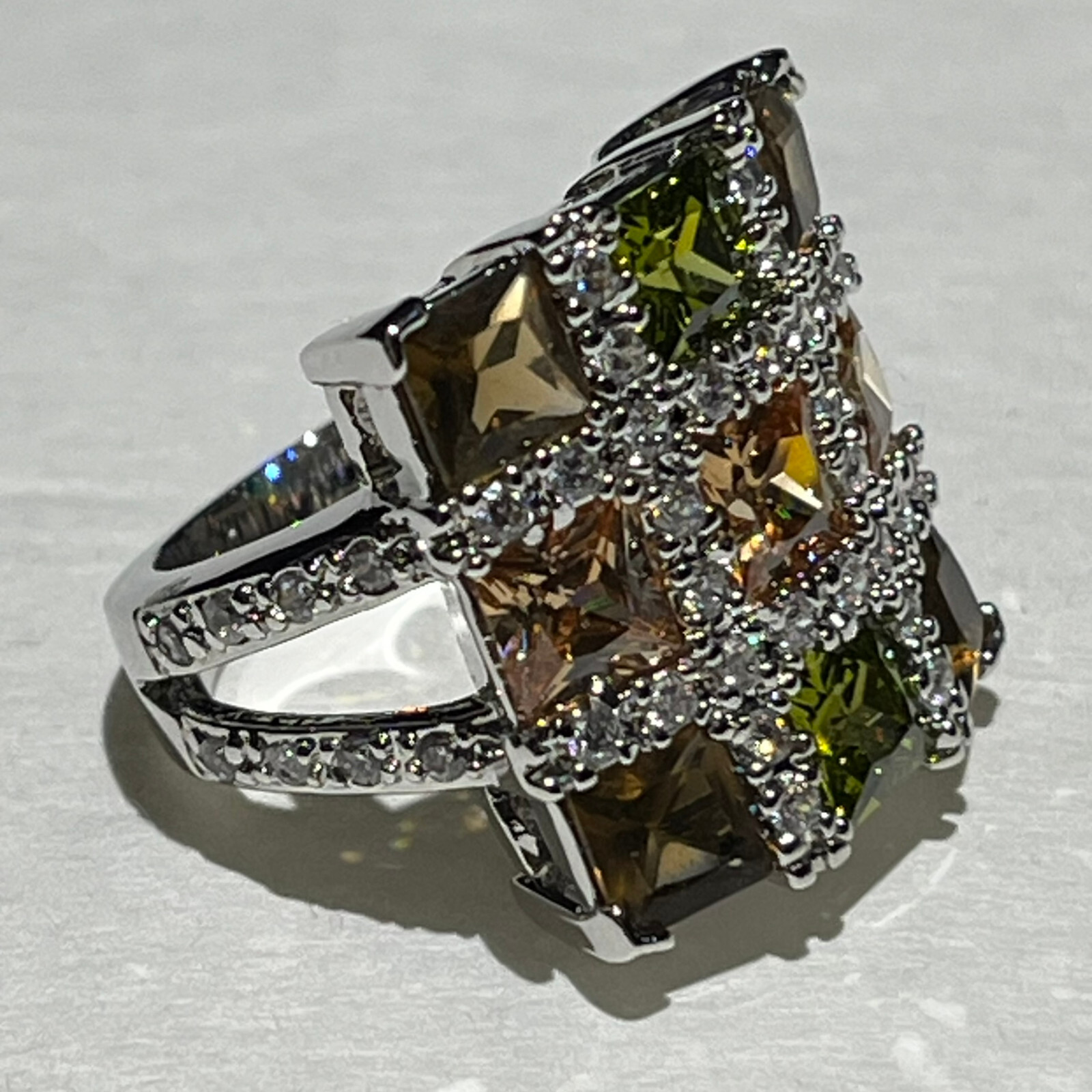 Fashionable Cocktail Ring Green Multicolor White Gold Plated Size 6, 7, 8