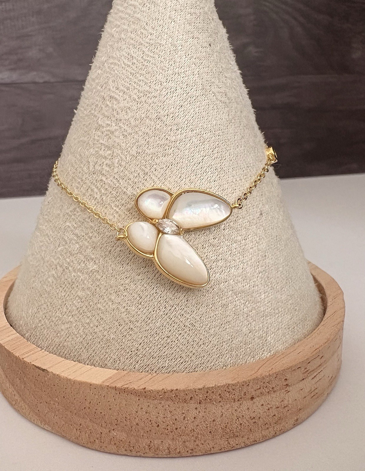 Mother Of Pearl Butterfly Bracelet. Dainty Gold Tone Chain. Rhinestone Accent.