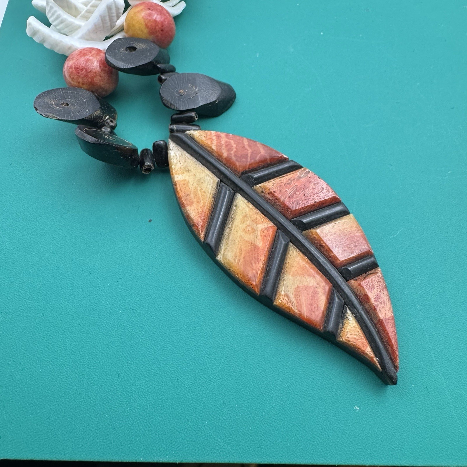 Tribal Island Inspired Necklace Plastic Resin Faux Shells Beads Leaf Pendant
