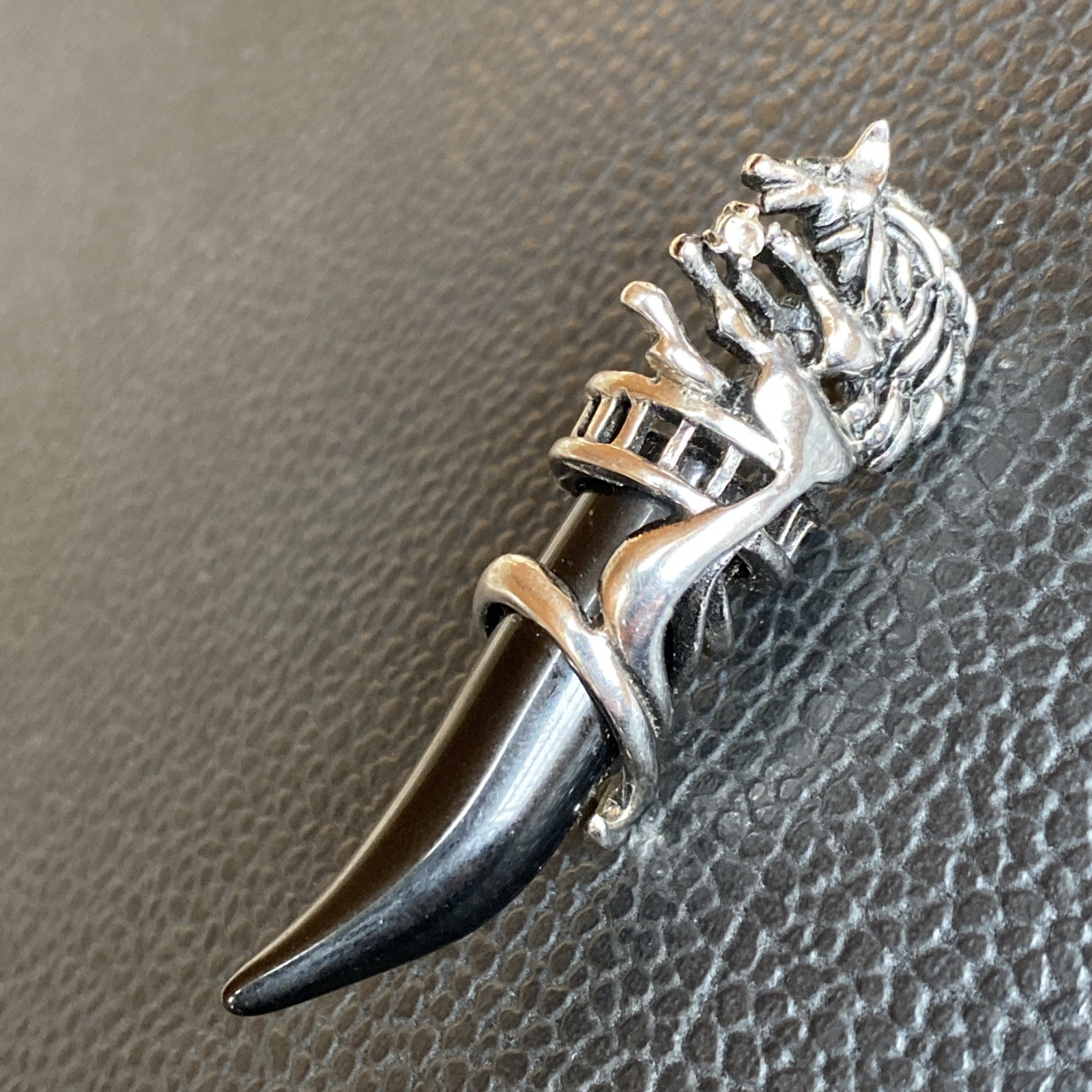 Wolf Head Tribal Pendant Shiny Silver Tone Simulated Faux Onyx Black Fang Tooth