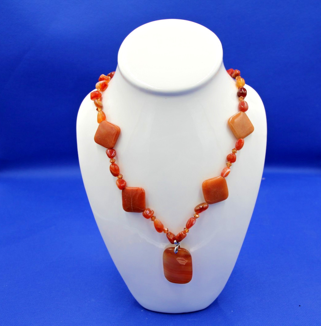 Lot of 2 Quartz Necklaces