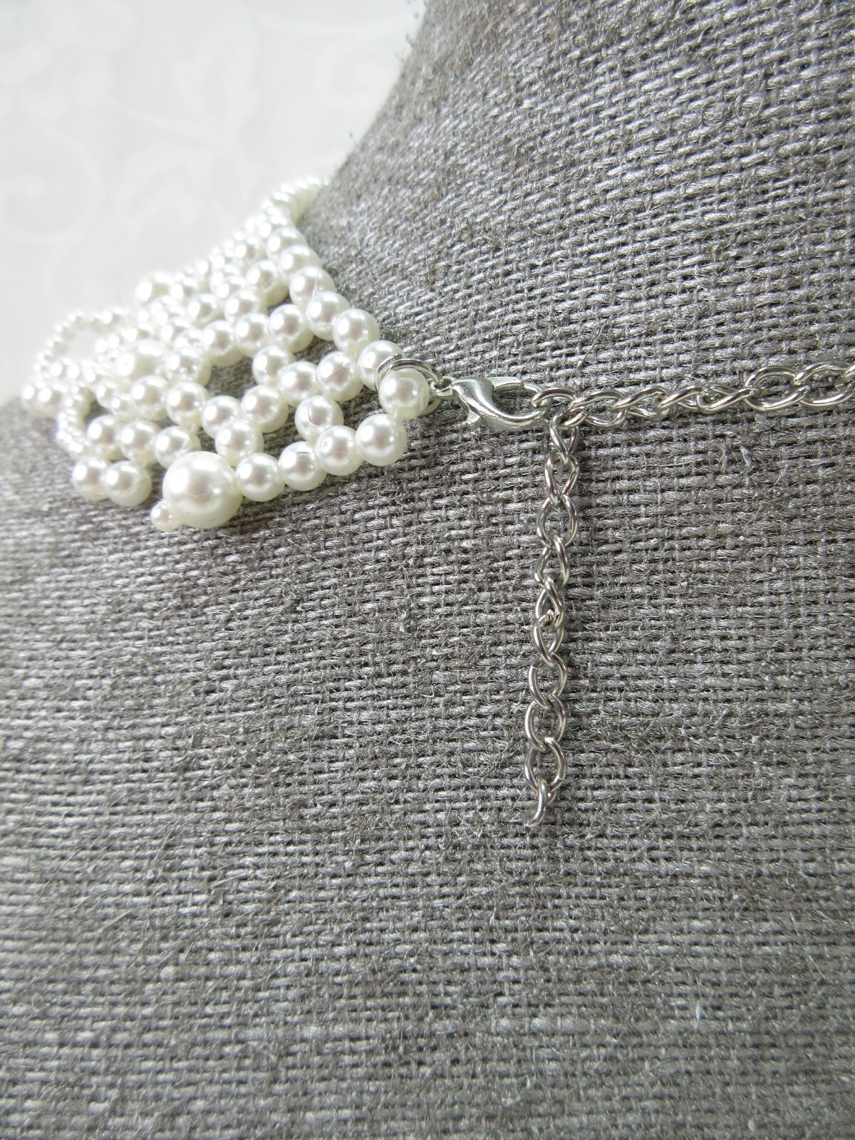 Pearl Collar Necklace Choker Victorian Lace Scalloped Wide Bib Off White PRETTY