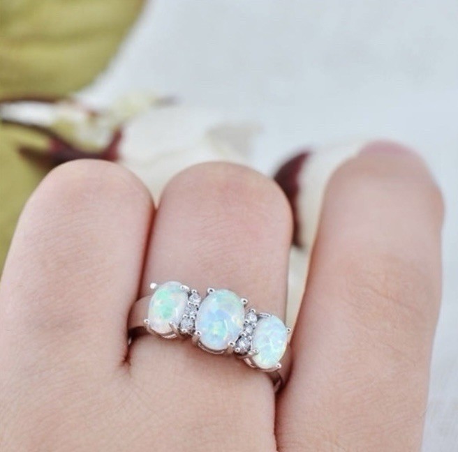 Stunning White Fire Opal CZ Three-Stone Ring Size 9
