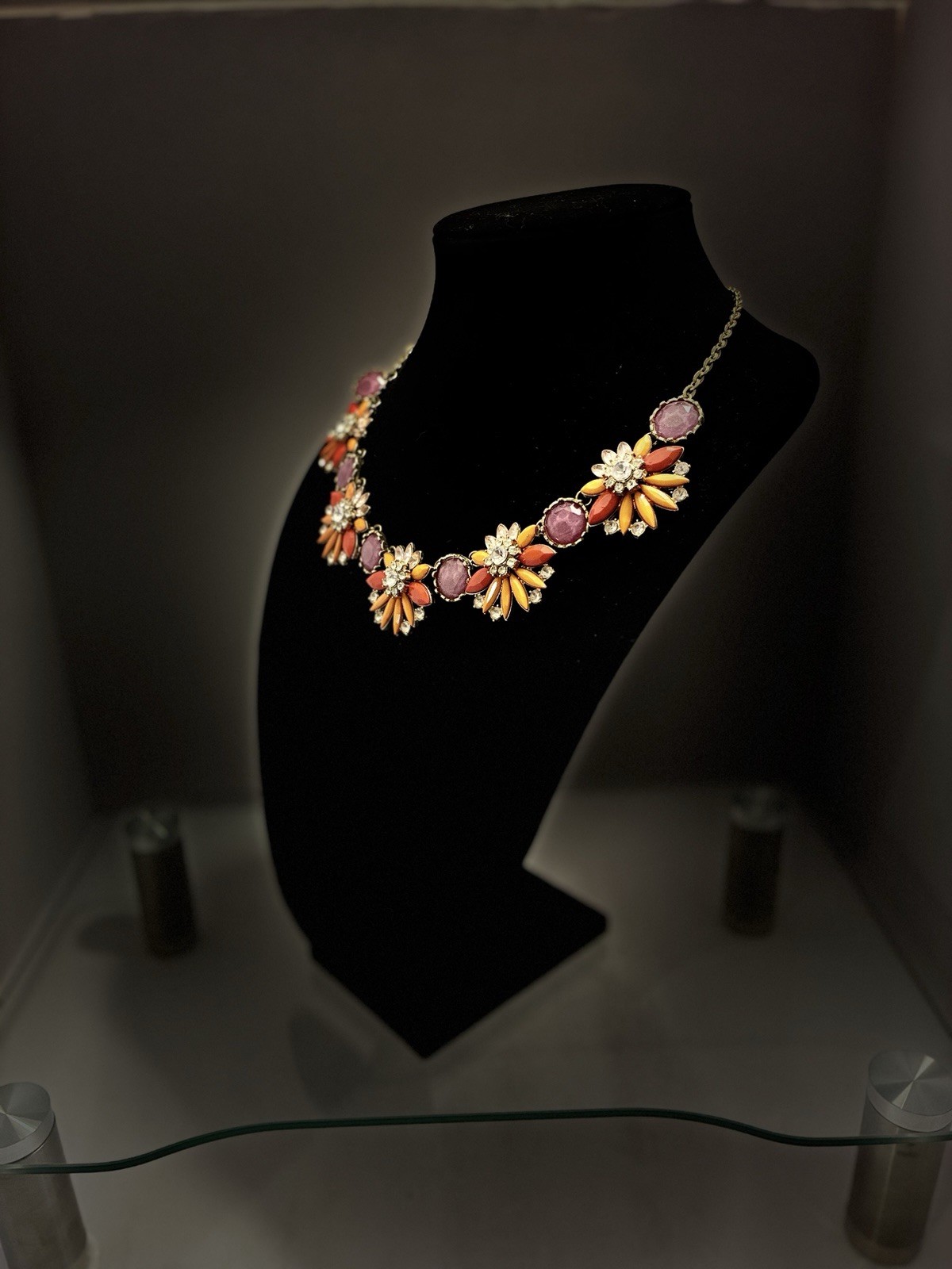 Chunky Floral Bib Statement Necklace Gold Tone Orange Pink Rhinestone Flower 20″