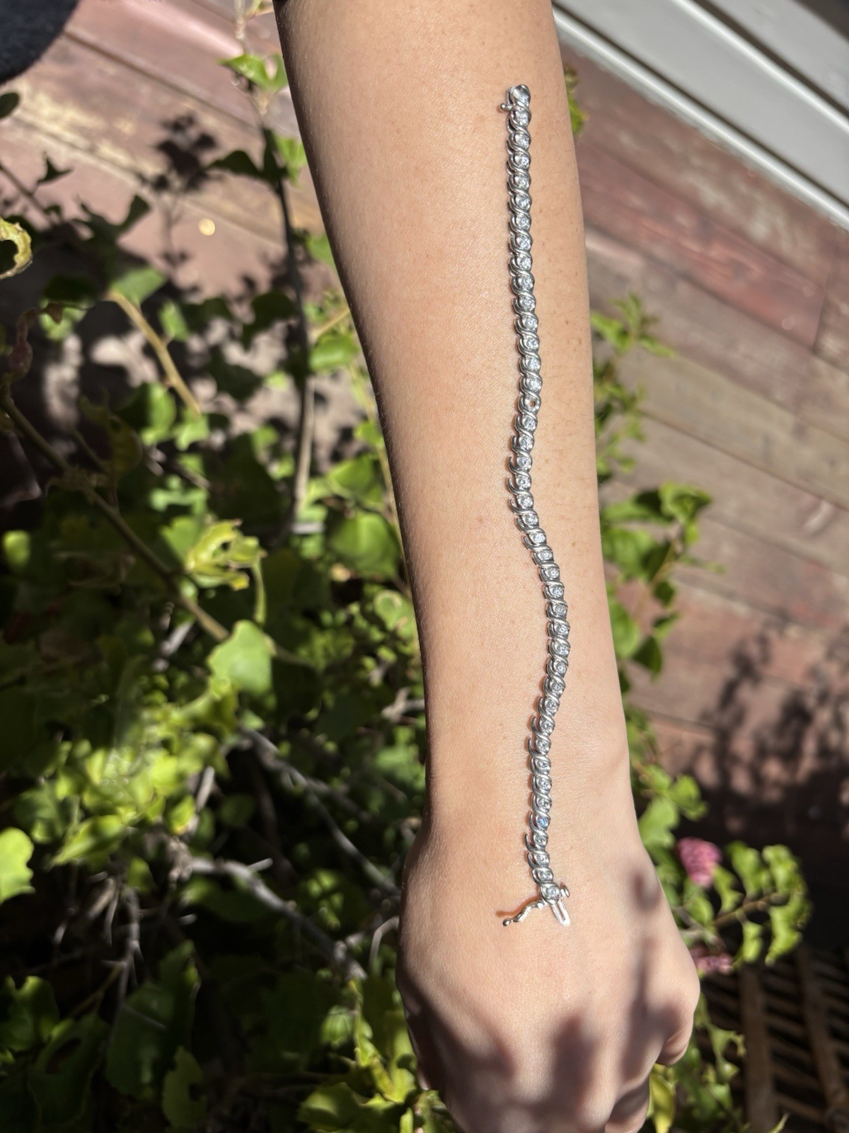 41 natural diamonds, 10k gold Tennis Bracelet Round Prong Set