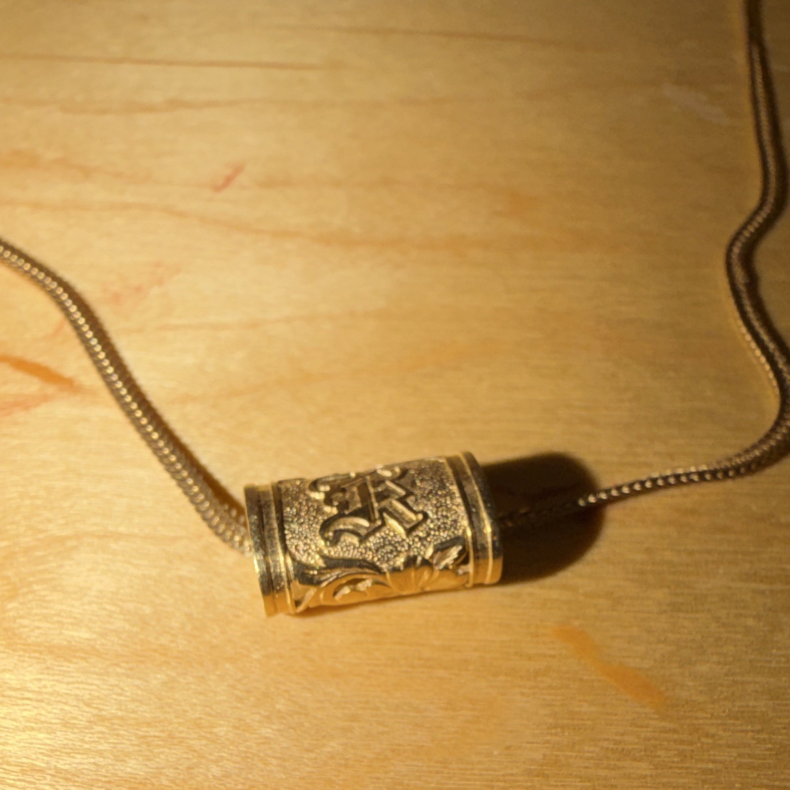 Gold 14 K italy, with 14k italy Cylinder Bar Pendant