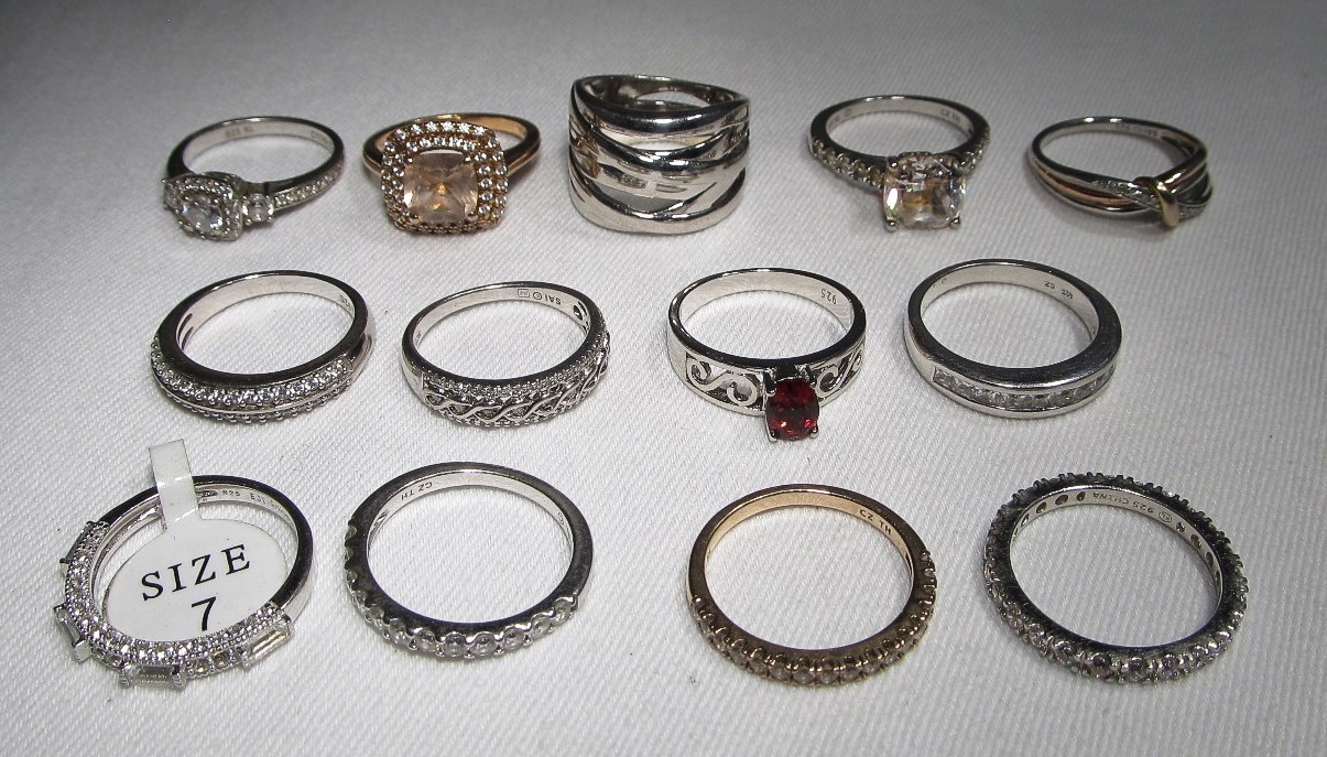 Lot of 13 Rhinestone Fashion Rings All Size 7 C3510