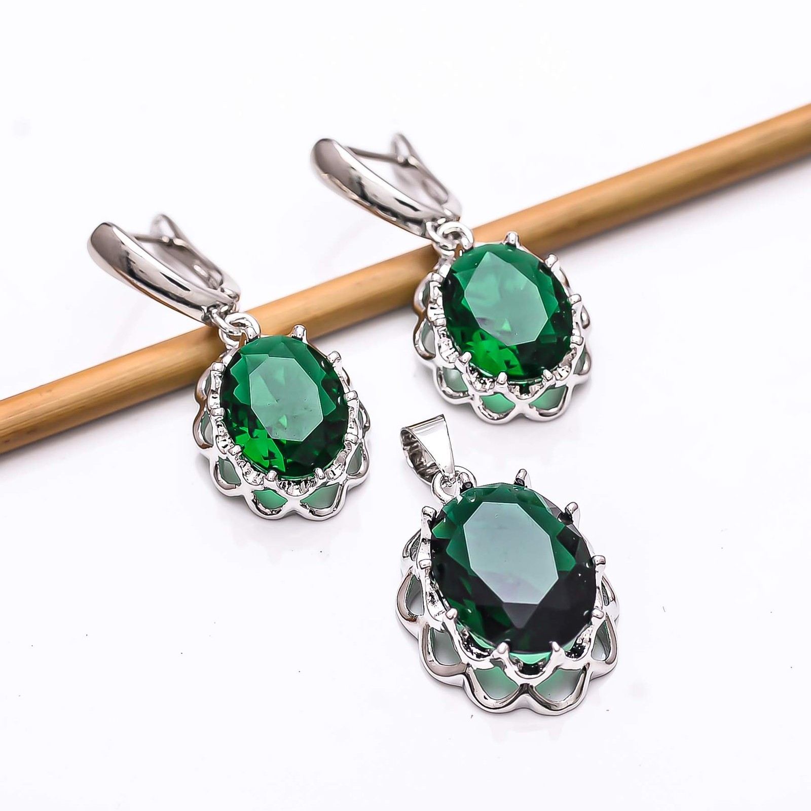 Emerald Simulated 925 Sterling Silver Pendant Earring Set PS8065, Christmas Gift