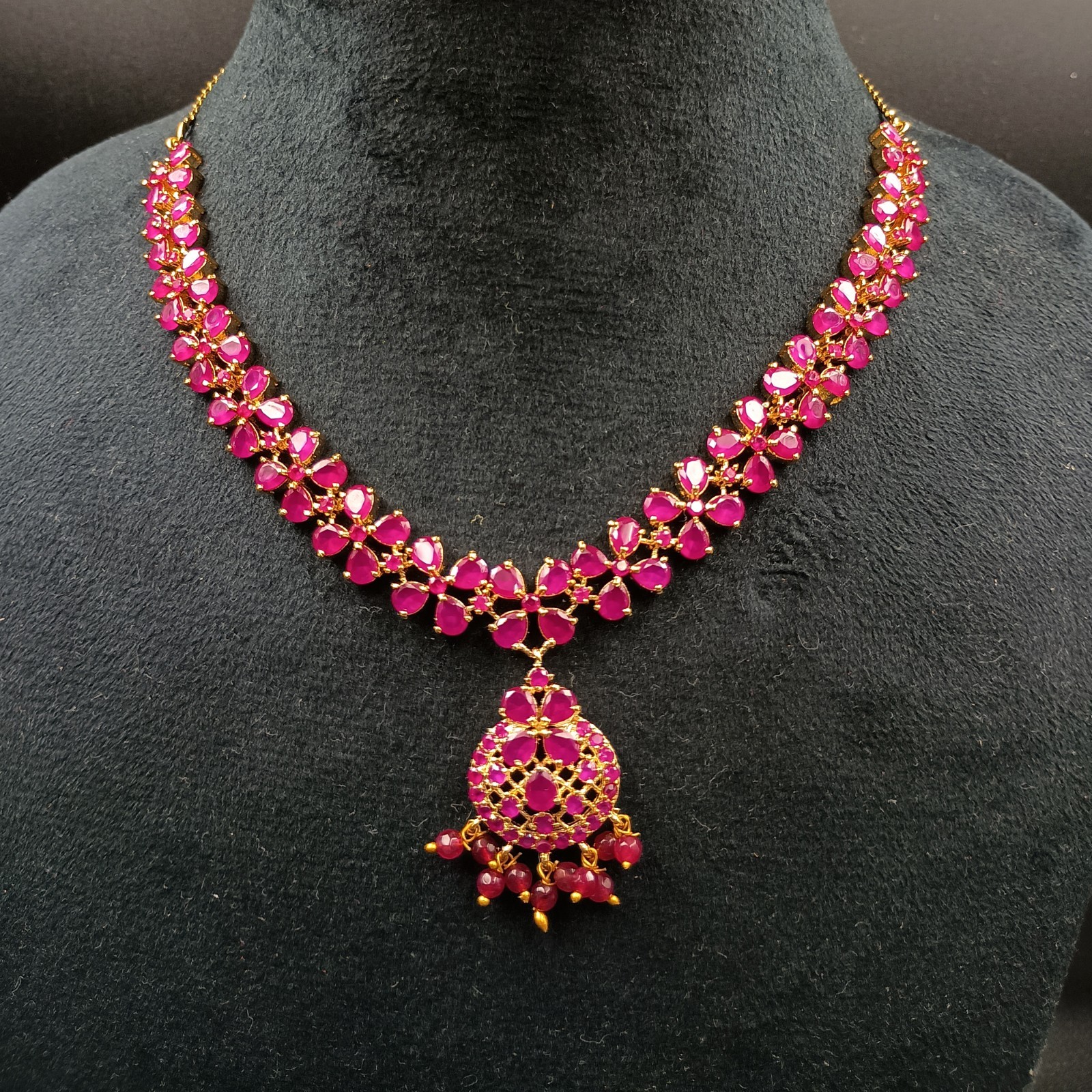 Red Ruby Gemstone Jewelry Set 22K Yellow Gold Plated Necklace Earrings Bollywood