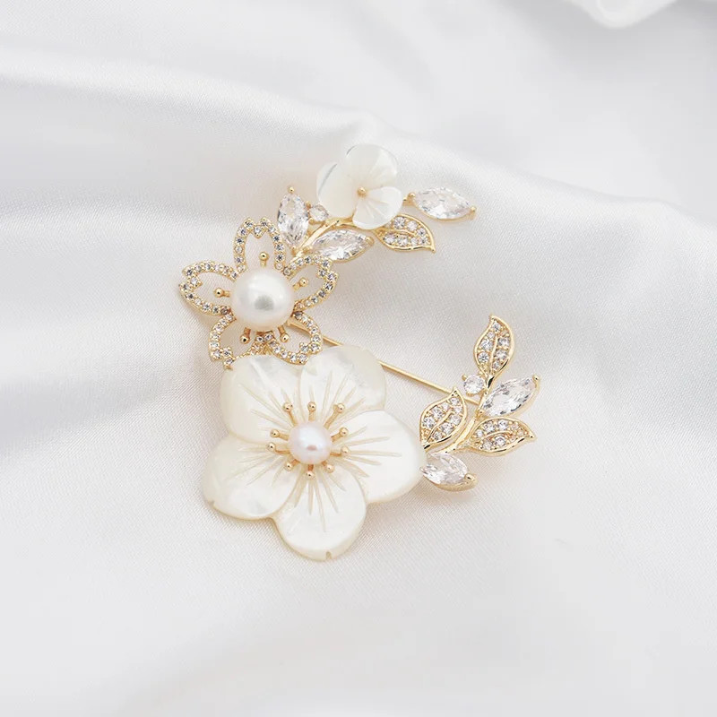 Flower Crystal Brooches For Women Rhinestone Fashion Elegant Brooch Pin Gift USA