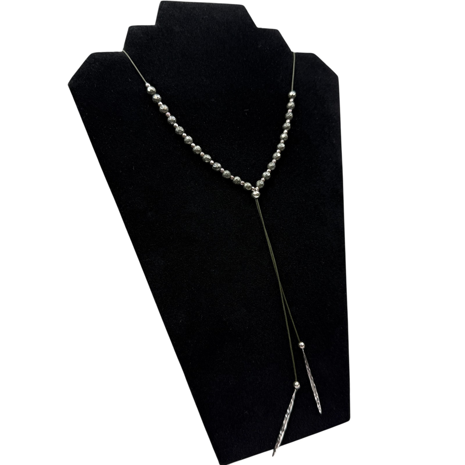 Lariat Y Necklace Green Grey Faceted Metal Beads Silver Tone Bar Pendant 18 in
