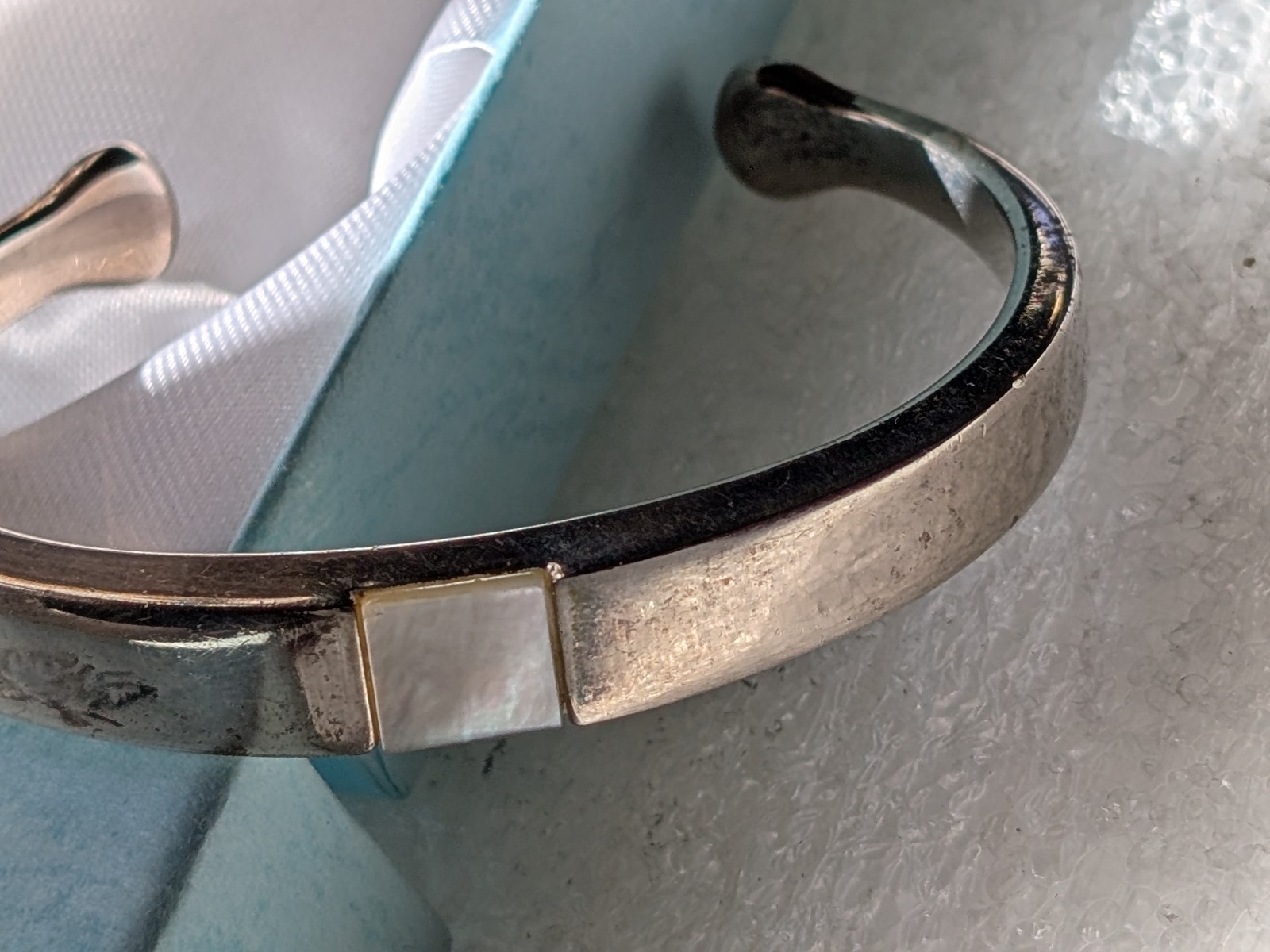 Vintage Silver Tone Solid Open SLIM Cuff Bracelet MOP centre 30g Dia 60x 45mm