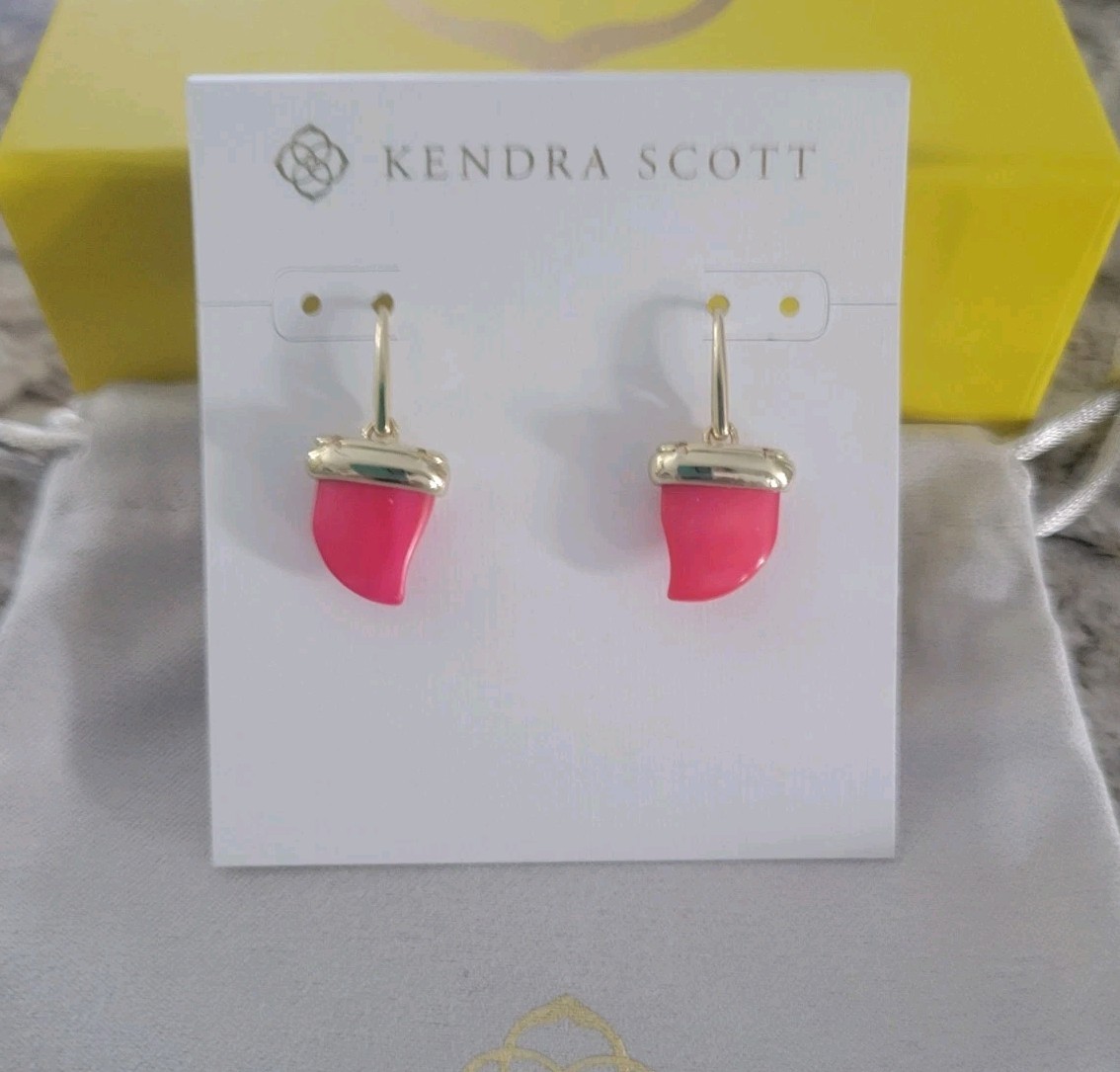 Kendra Scott Oleana Drop Earrings Gold Red Mother Of Pearl NWT POUCH & Gift BOX!