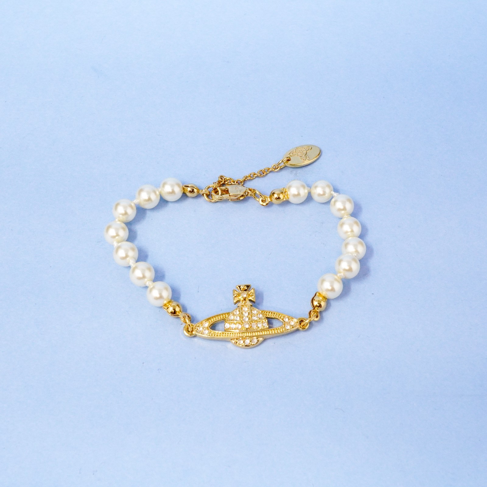 Vivienne Westwood Bracelet Bas Relief Pearl & Gold Orb Charm With Crystals & Box