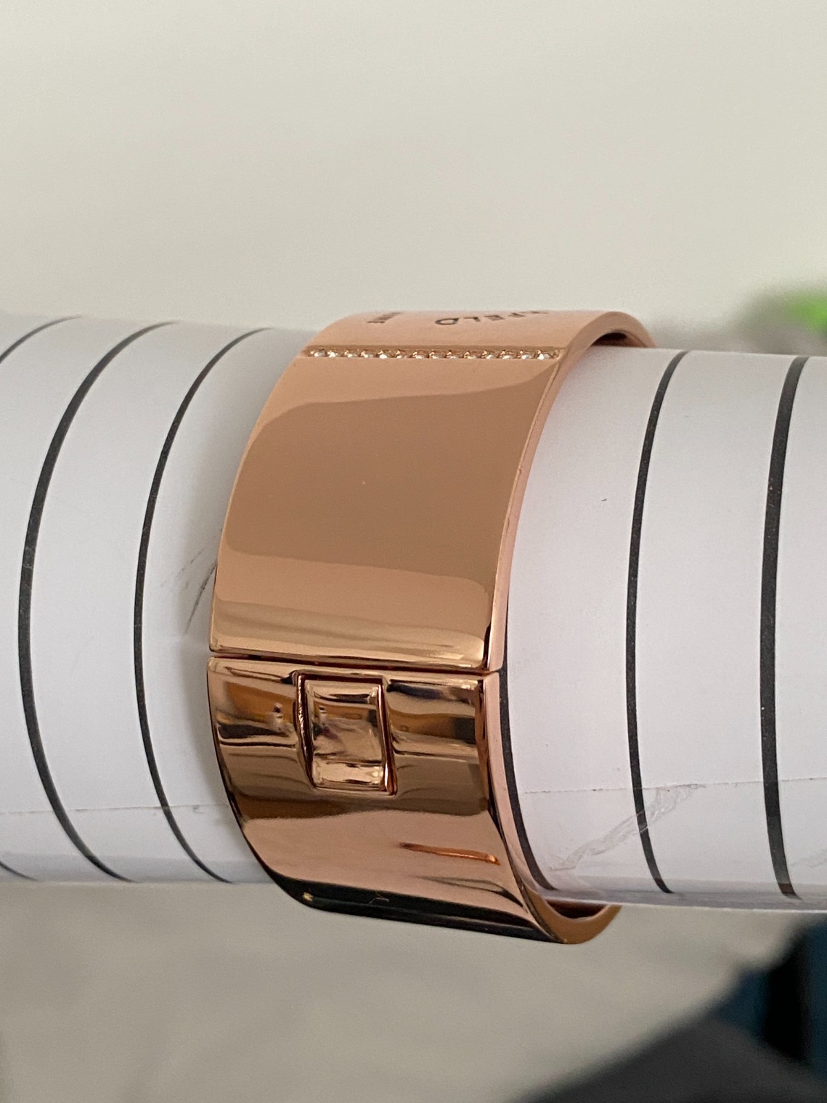 Karl Lagerfeld Rue St. Guillaume Large Bangle with Crystal from Swarovski