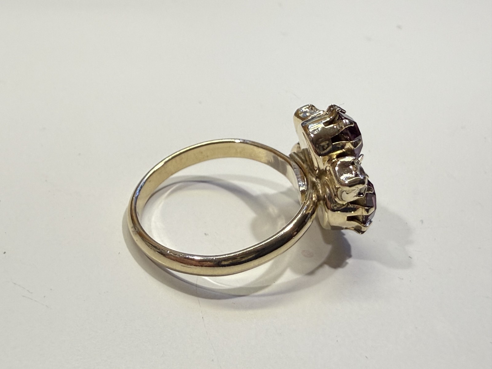 Gold tone with purple & clear stone cluster fashion ring Size 6.5 adjustable