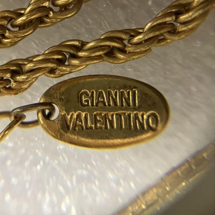 Good quality ◎ Valentino necklace and 3 other pieces set, bulk sale