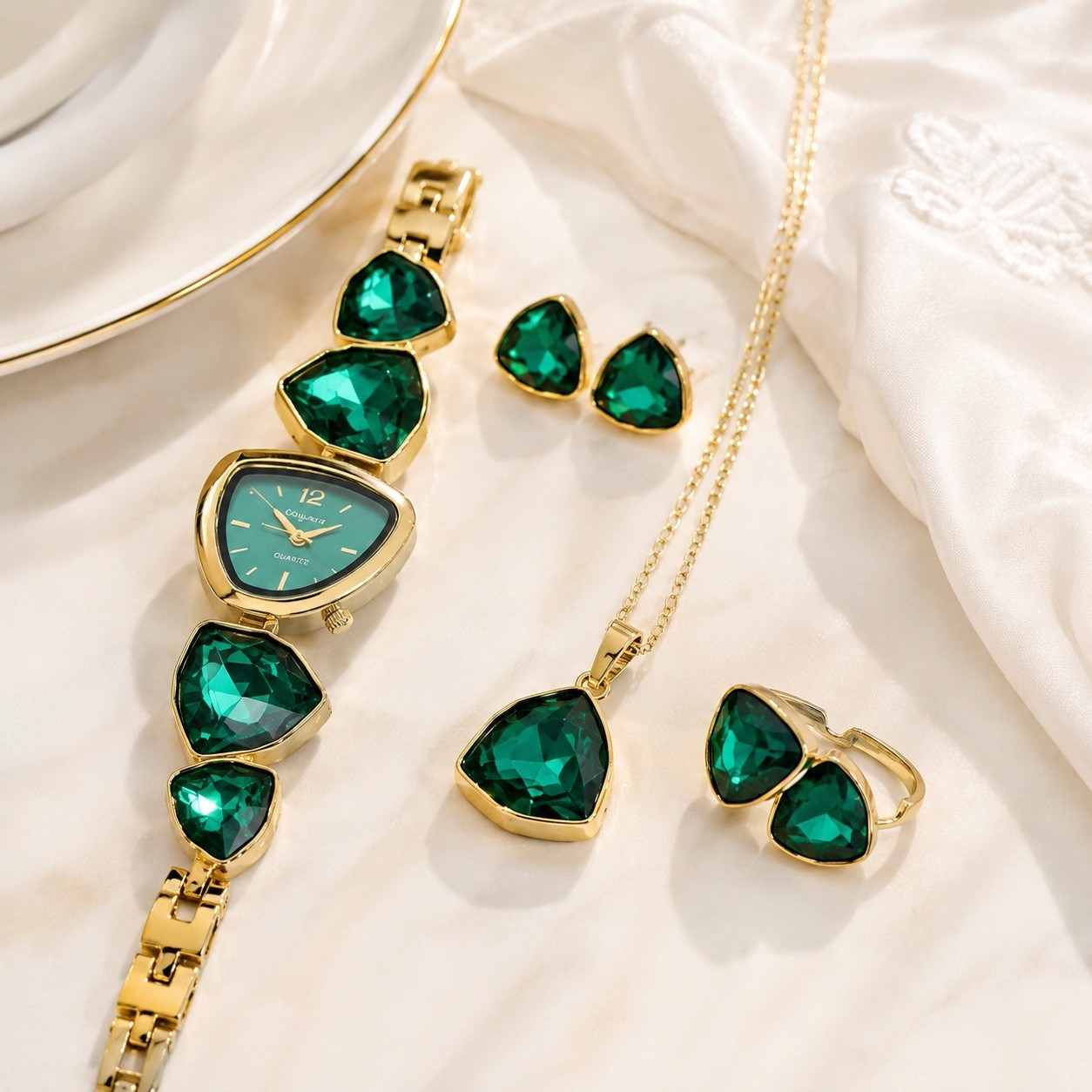 Women’s Green Crystal Jewelry Set Watch Necklace Earrings Ring Gold Tone