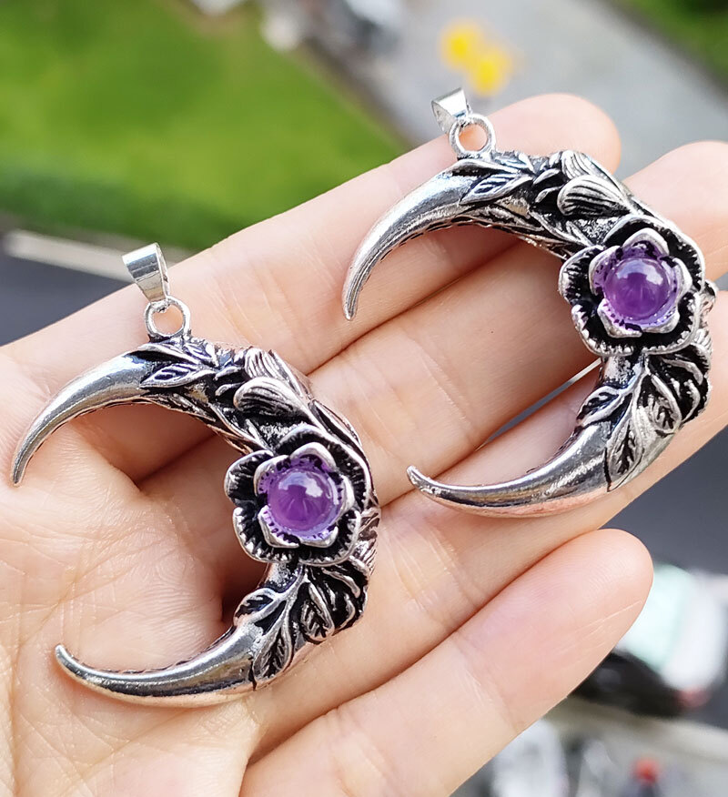 10pcs Natural Amethyst Gems Moon Rose Pendants Chakra Reiki Healing Amulet