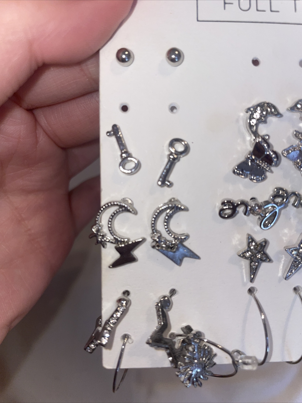2nd-handed small little earrings