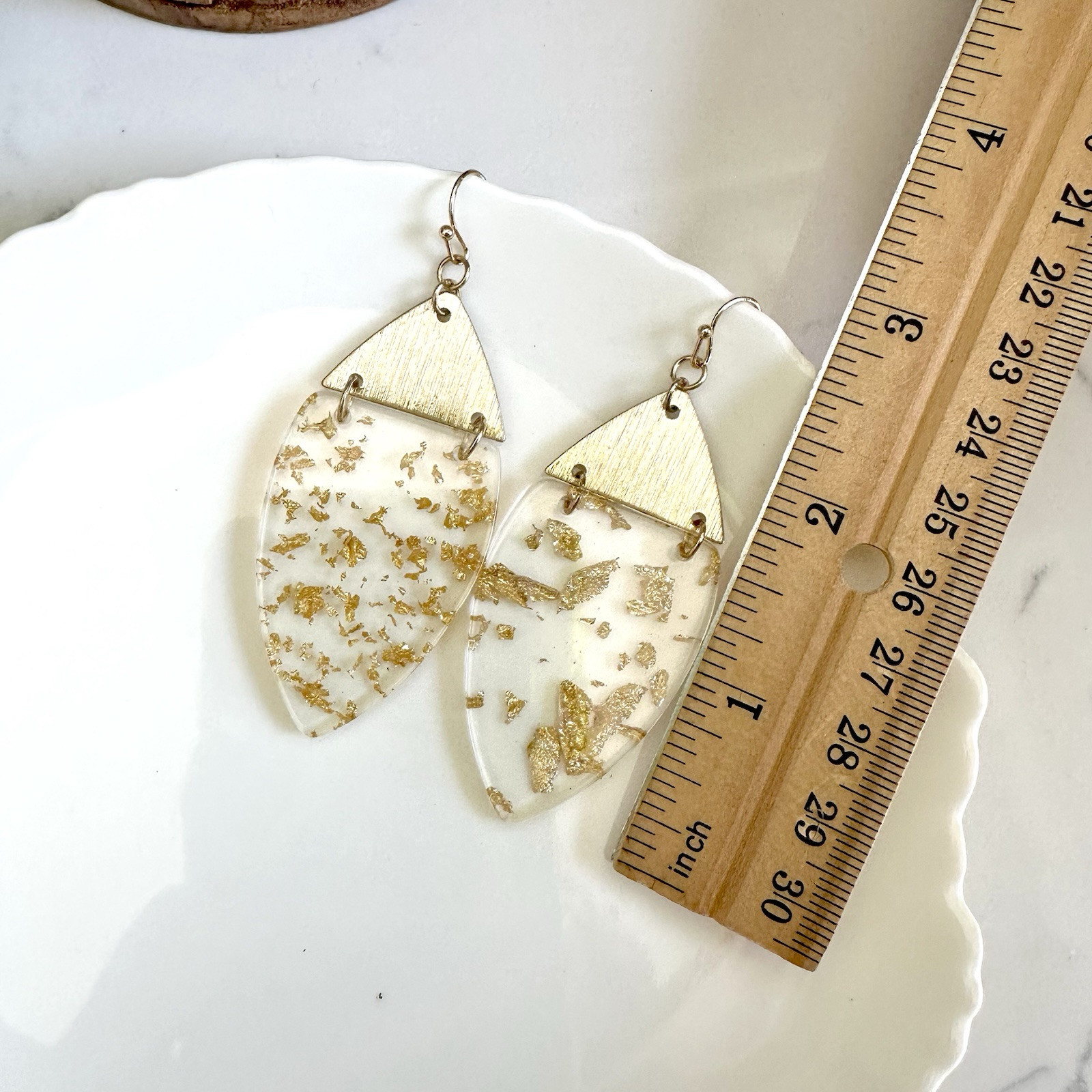 Clear Resin Acrylic Gold Flake Earrings Gold Fleck Gift Jewelry NEW Bohemian