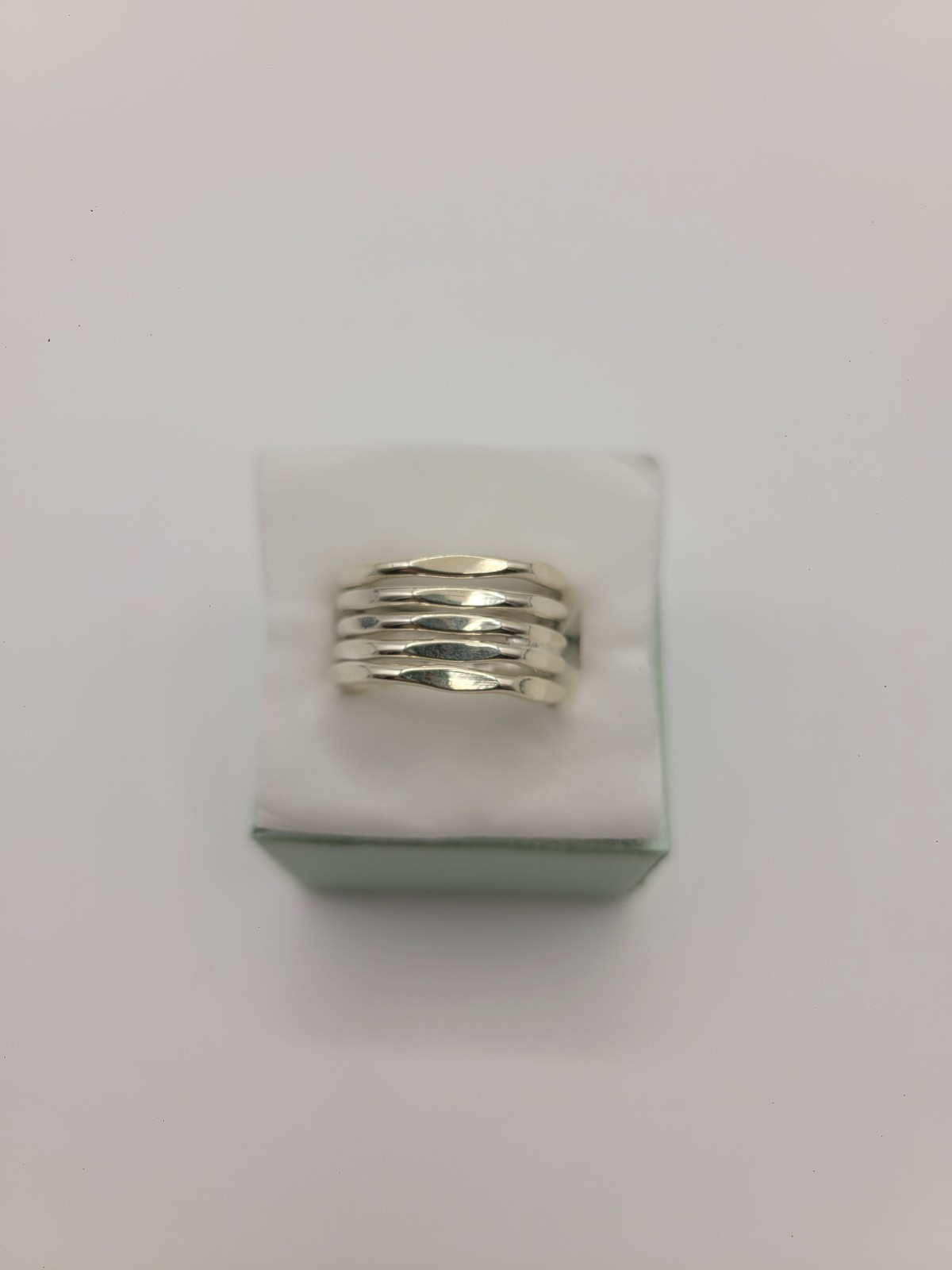 Silver 925 Modernist Layered Waved Band Ring – Women’s Size 6.5