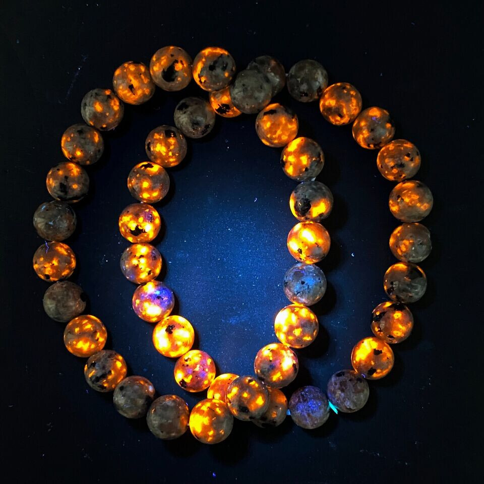Natural Yooperlite Flame Stone 8mm Beaeded Healing UV Reactive Lucky Bracelet