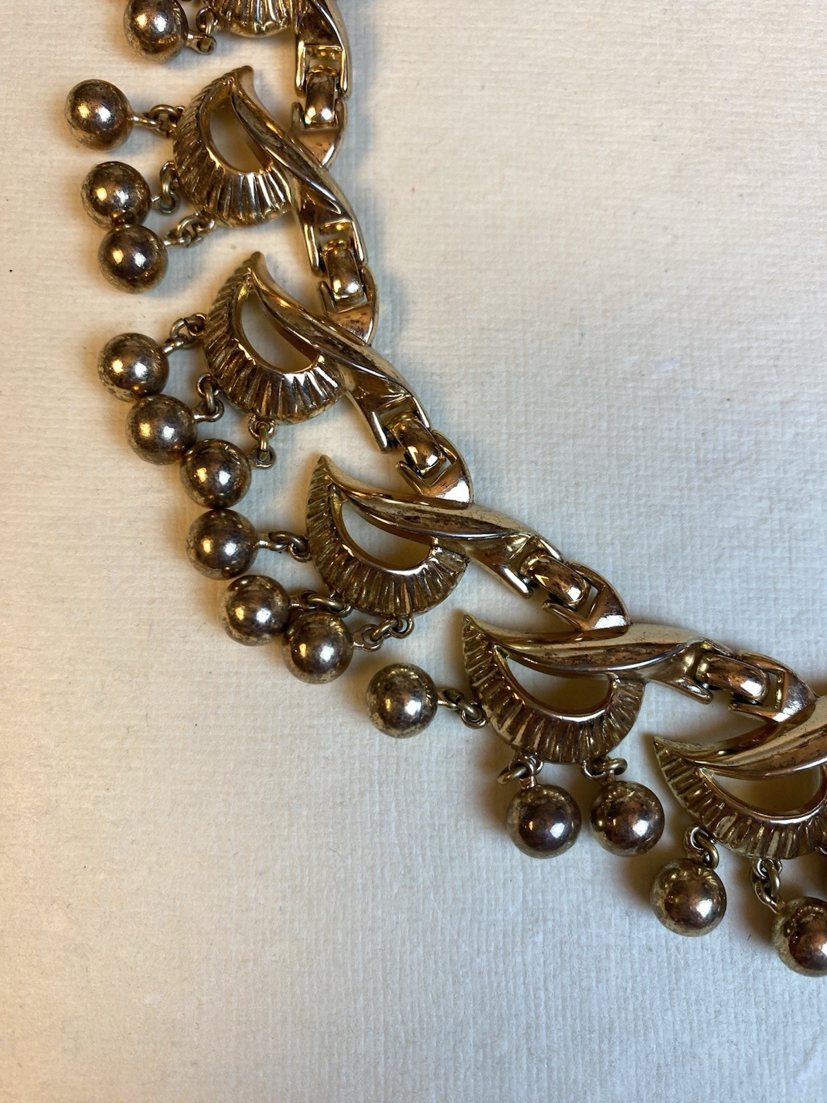 Vintage Alfred Philippe Crown Trifari Gold Tone Fringe Dangle Bracelet