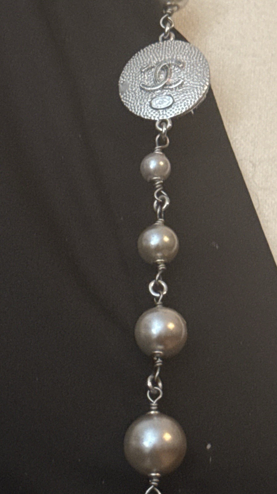 CHANEL Signed Silver Tone Gray Faux Pearl Beaded Link Necklace CC Charm Crystal