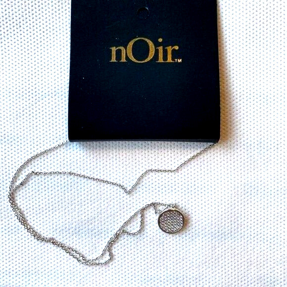 nOir Silver Necklace with Round Pavé Crystal Charm 16″ NEW with Tags SHIPS FREE
