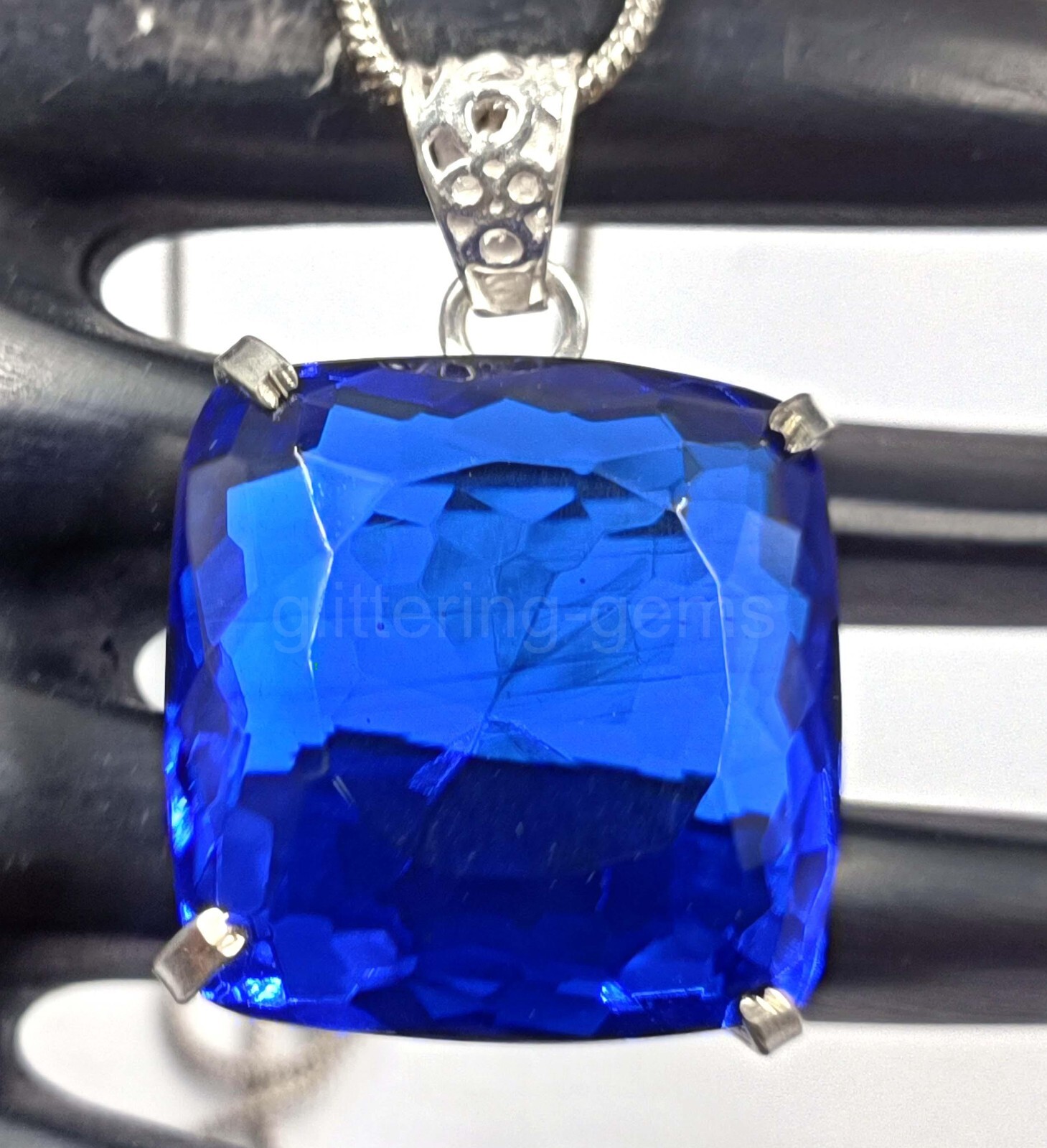 Natural Blue Sapphire 97.80 Ct IGL Cushion Cut 925 Solid Pendant Gemstone 5MST