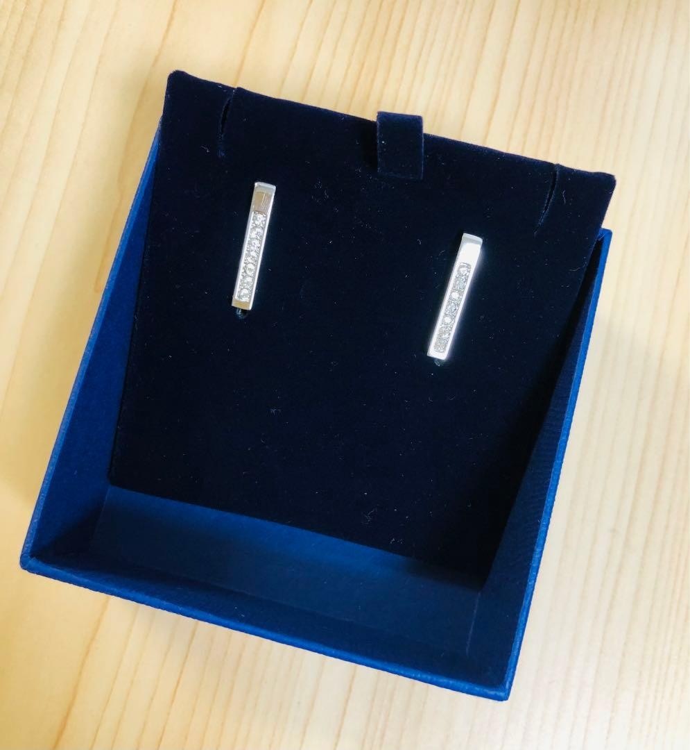 Swarovski Earrings, 2.1cm, Authentic with stamp, Used, No box