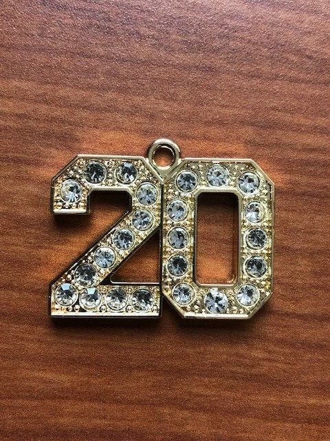 Graduation Tassel Charm Yeardate 1990-2023
