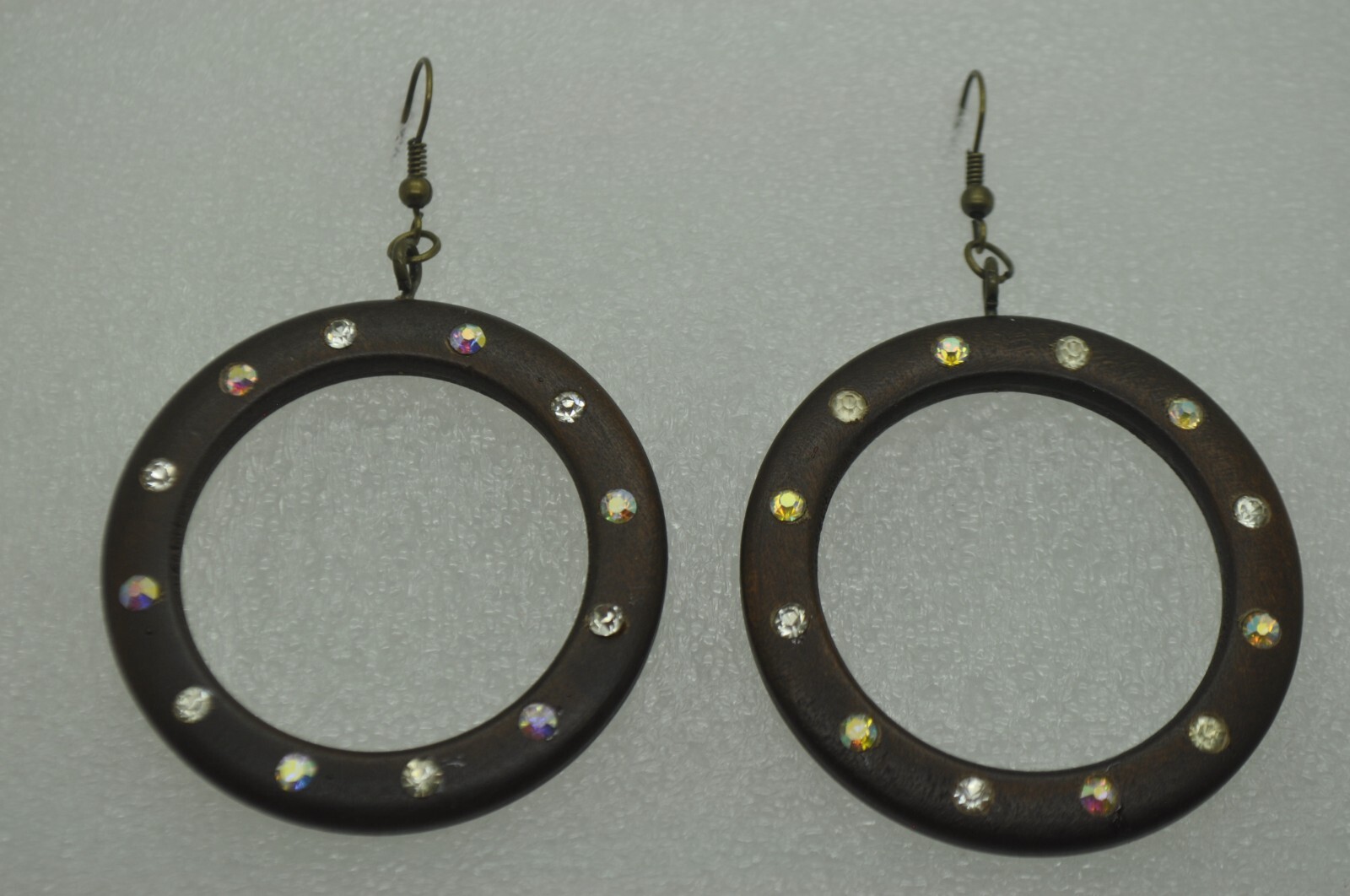 high quality vintage darkbrown 2 inch round Wood with stone Bohemian Earrings
