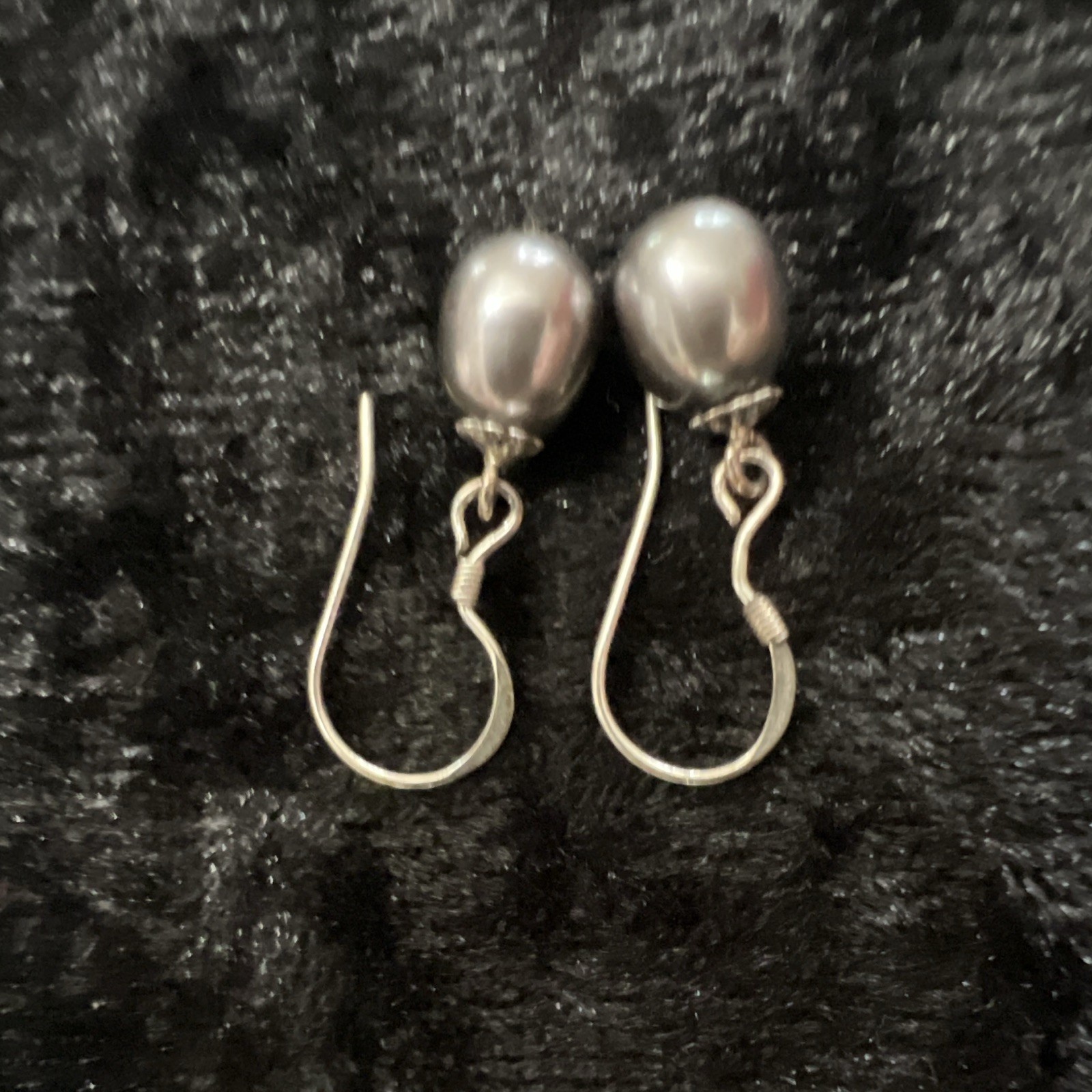 Gray Baroque Pearl Teardrop Dangle Drop Earrings Hook Closure 2 Stones