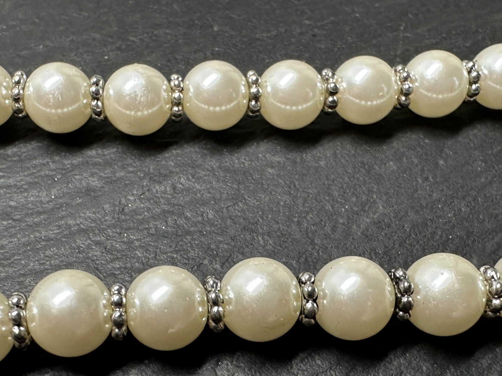 17″ SIMULATED PEARL & SILVER TONE SPACER BEADED NECKLACE M295