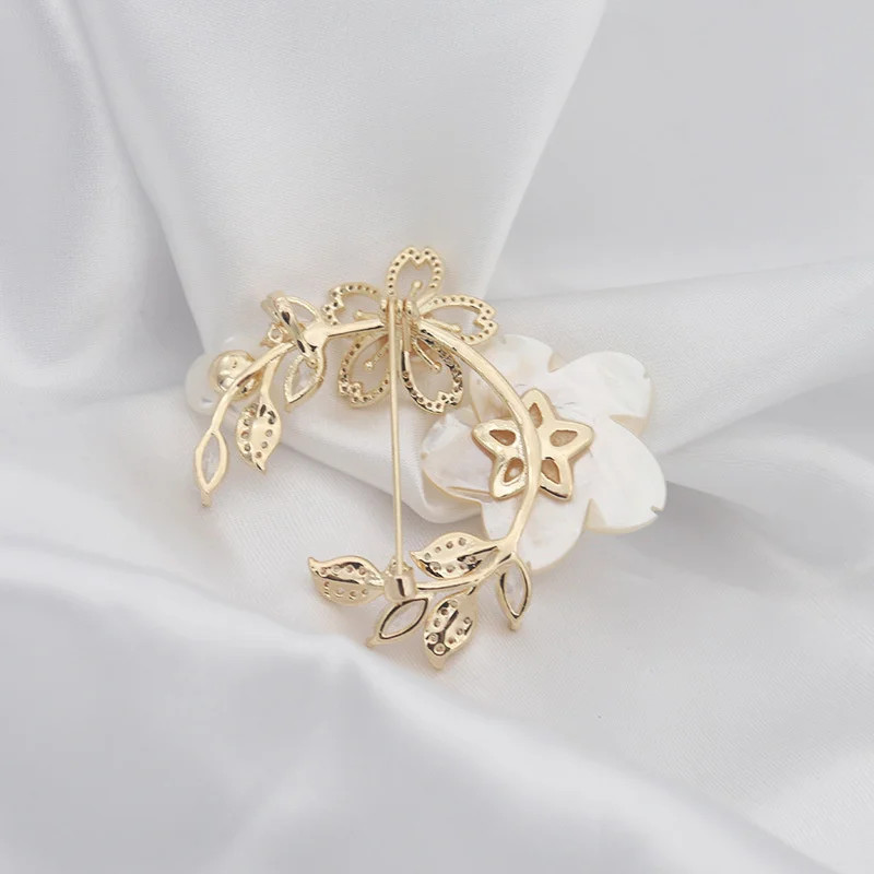 Flower Crystal Brooches For Women Rhinestone Fashion Elegant Brooch Pin Gift USA