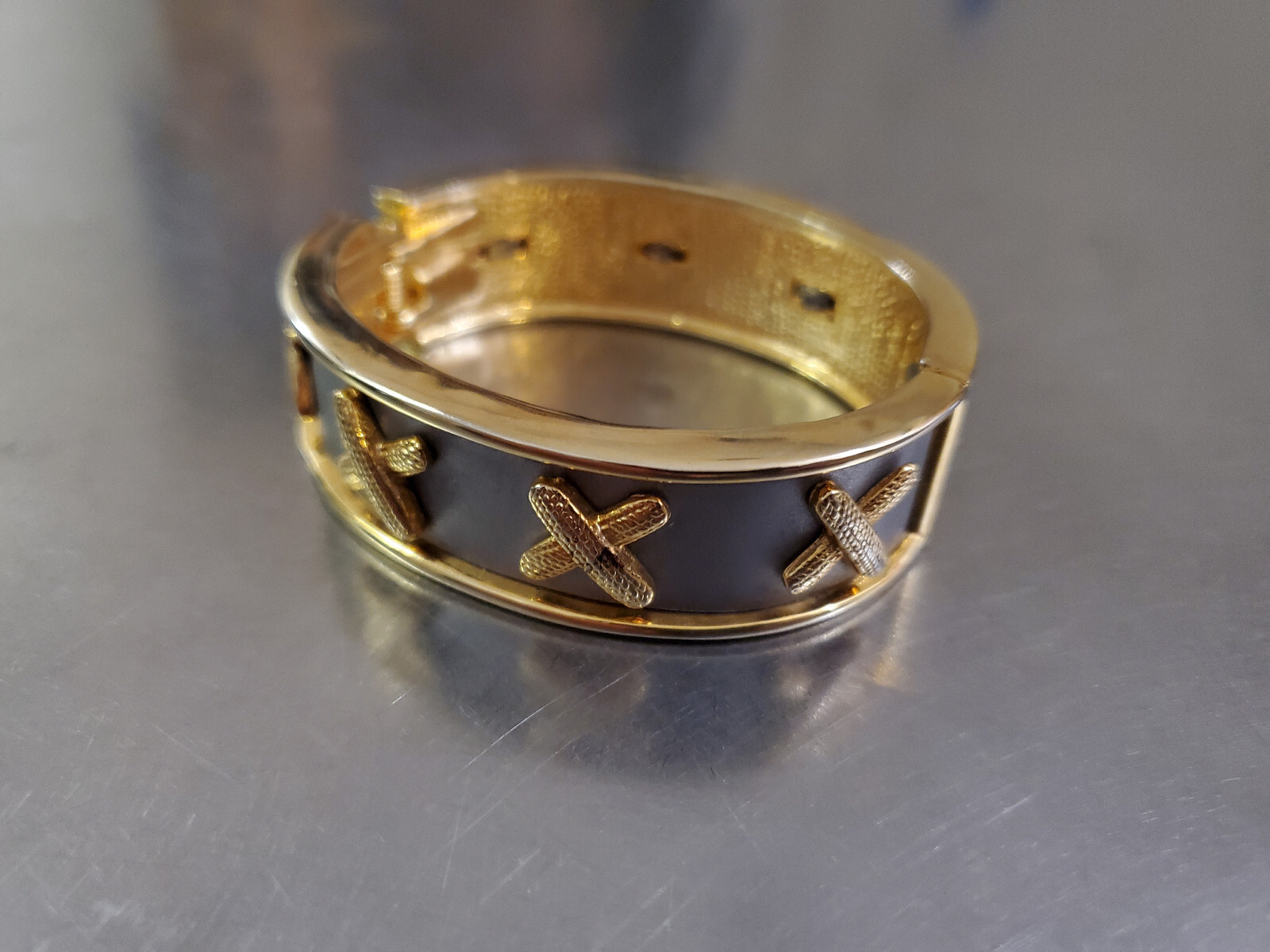 Women’s Cuff Fashion Bracelet Silver & Gold Tone Approximately 6.5 in