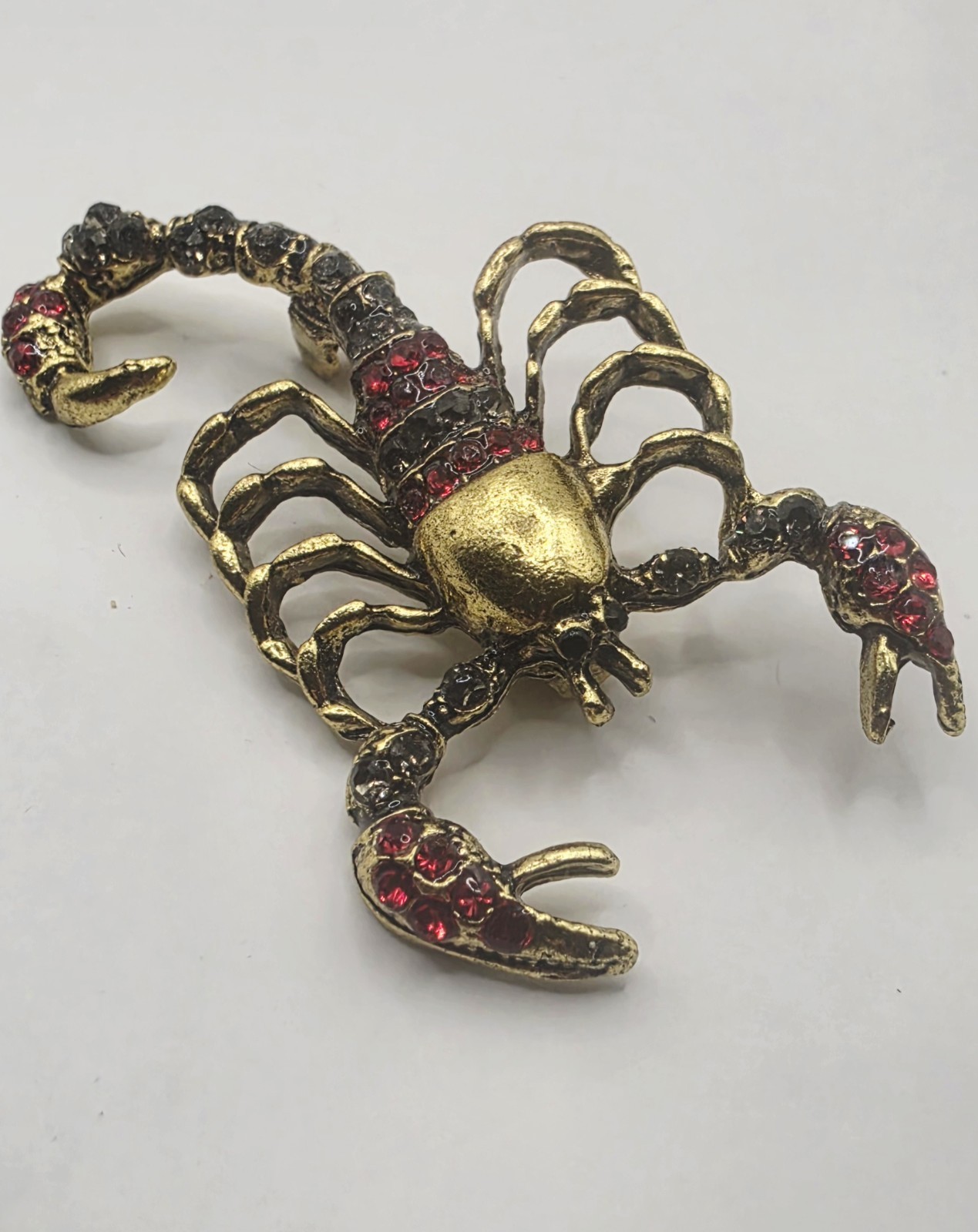Women Men Unisex Scorpion Lover Brooch Fashion Animal Pin Jewelry, Gold Color