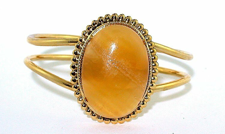 30×22 Golden Jade Onyx Cabochon Spring Load 7 1/2 Inch Goldplated Cuff Bracelet