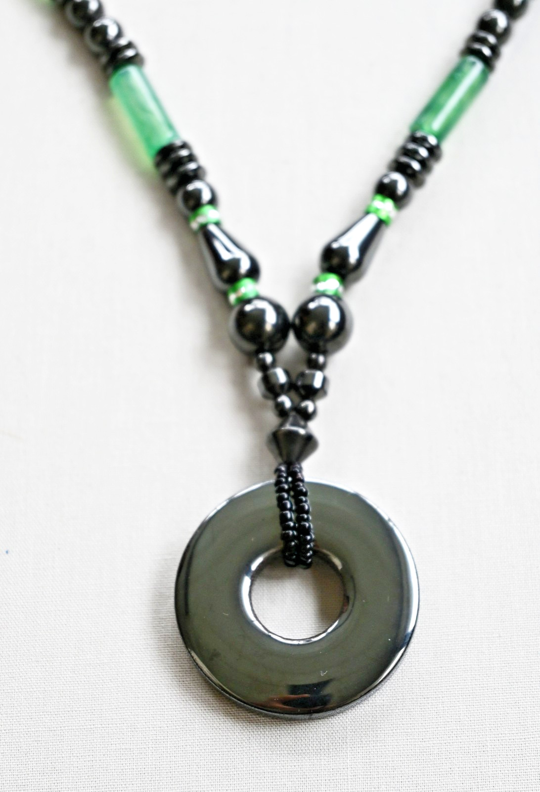 Synthetic Magnetic Hematite Glass Seed Bead Plastic Resin Beaded Necklace Unisex
